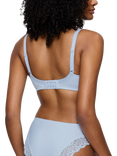 Triumph Amourette Underwired Minimiser Bra, Ice