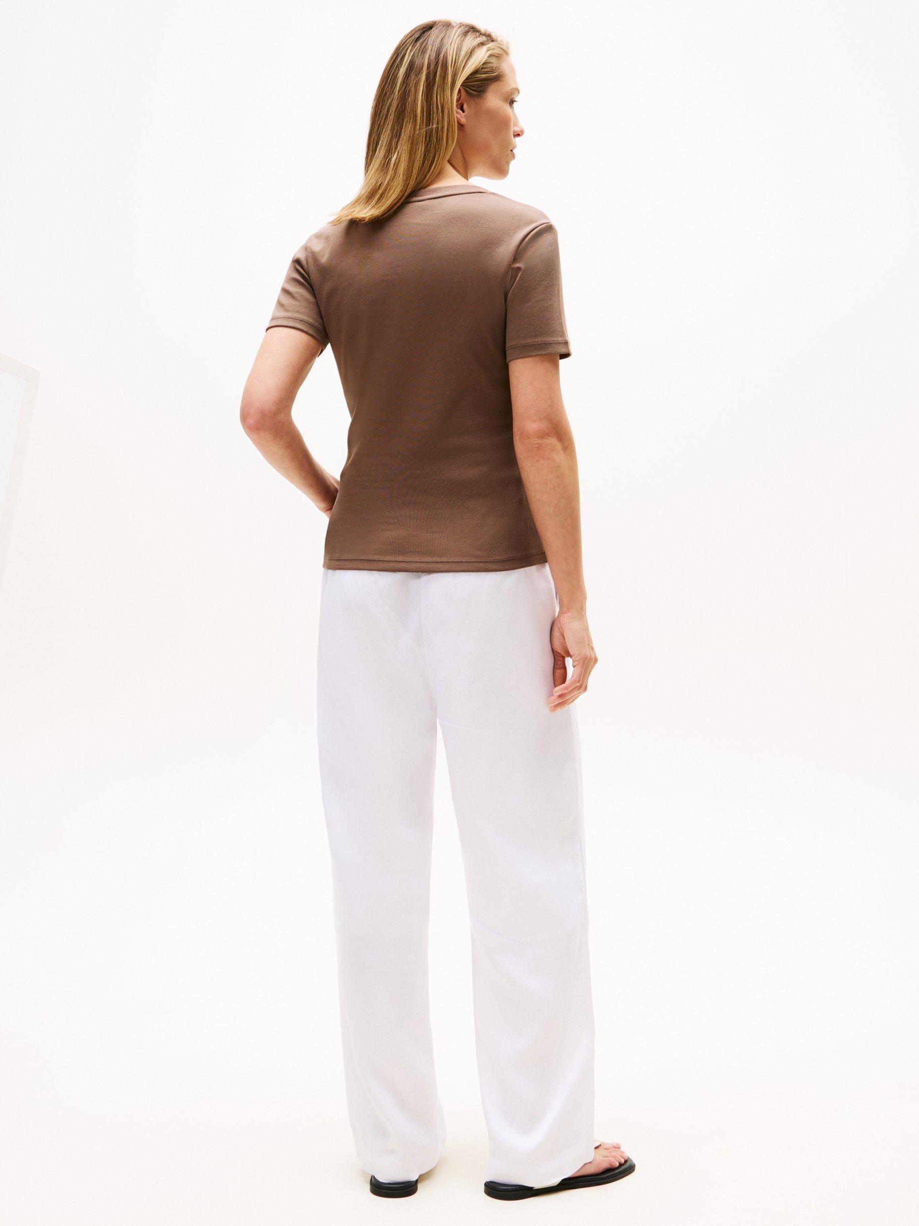 Product image 2 of 4, which shows Tommy Hilfiger Slim V-Neck T-Shirt, Hot Coco, XS