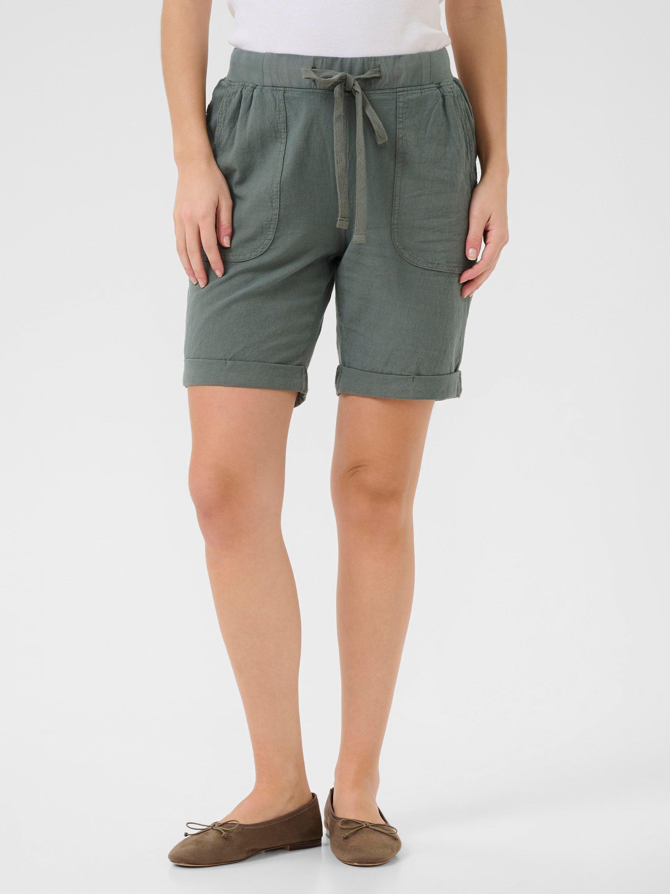Product image 1 of 5, which shows KAFFE Naya Cotton Shorts, Balsam Green, 8