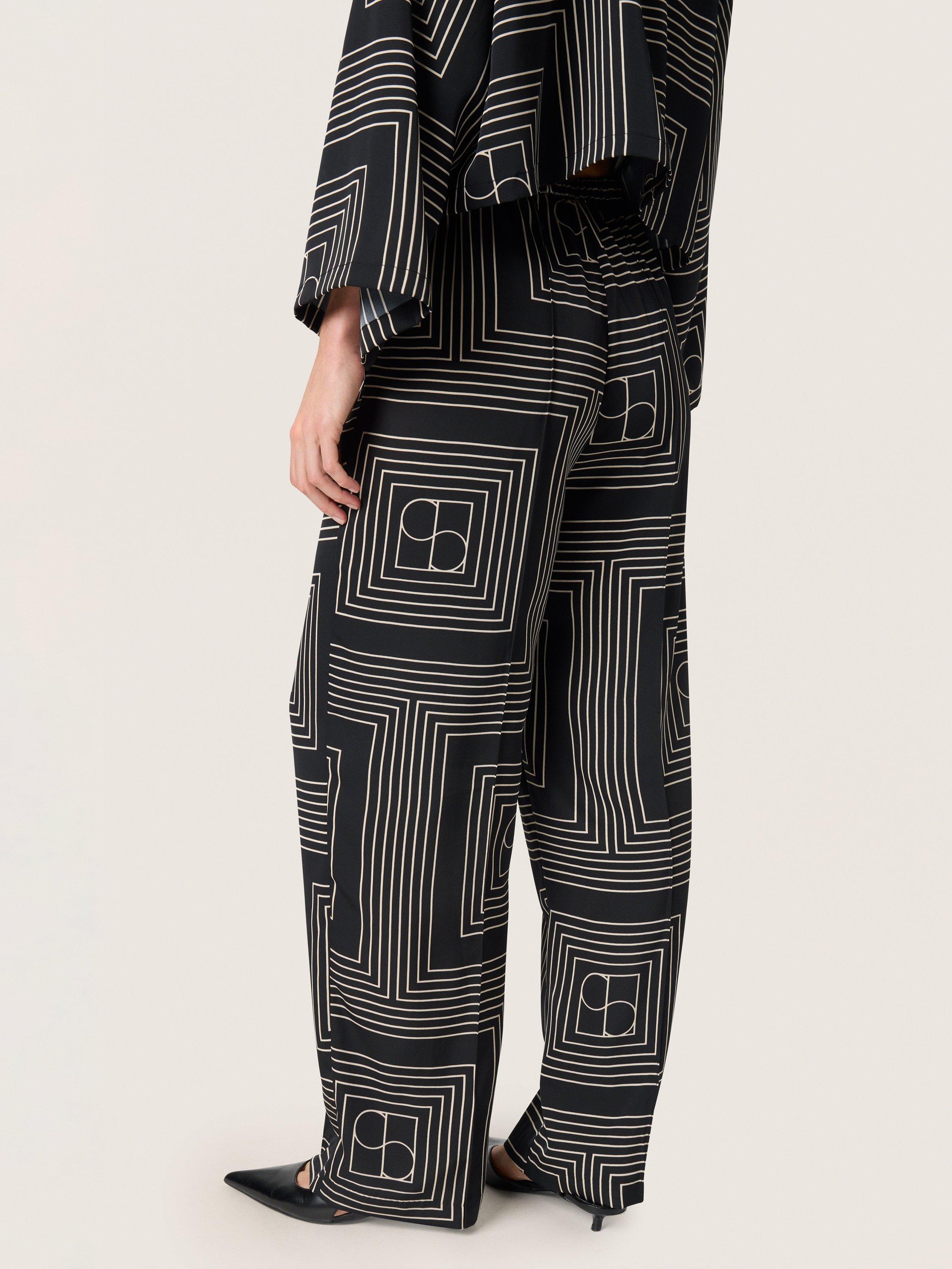 Product image 2 of 6, which shows Soaked In Luxury Topaz Faustina Trousers, Black/Multi, XS