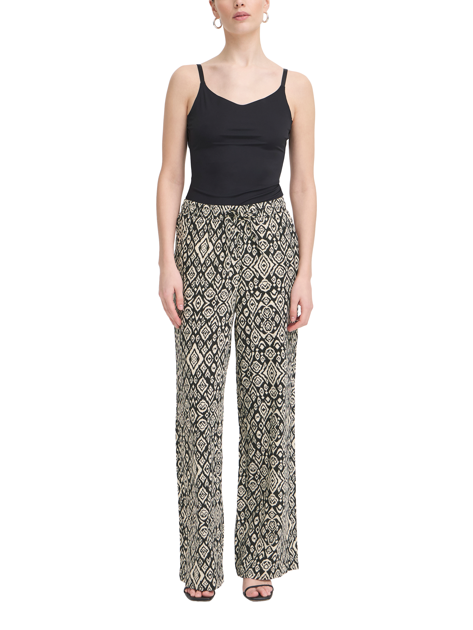 Product image 3 of 3, which shows ICHI Linno Line Rich Diamond Ikat Trousers, Black/Multi, 8