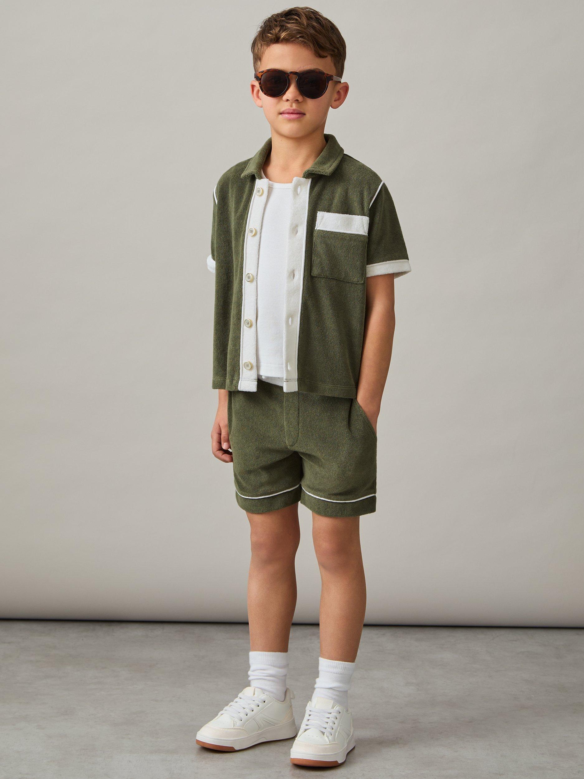 Product image 1 of 5, which shows Reiss Kids' Selvio Shorts, Green Multi, 3-4 years