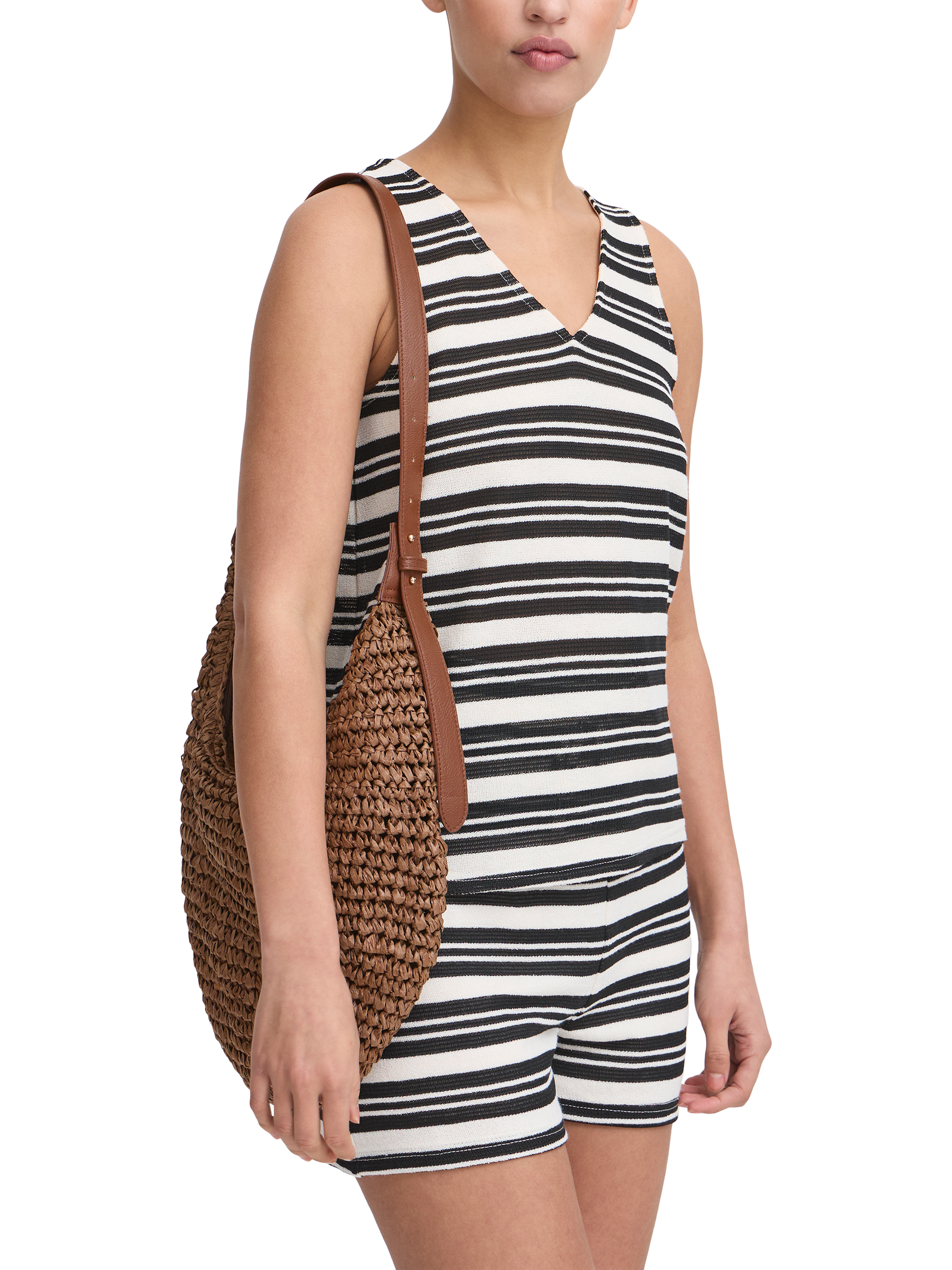 Product image 2 of 6, which shows ICHI Cathe Woven Shoulder Bag, Caribou