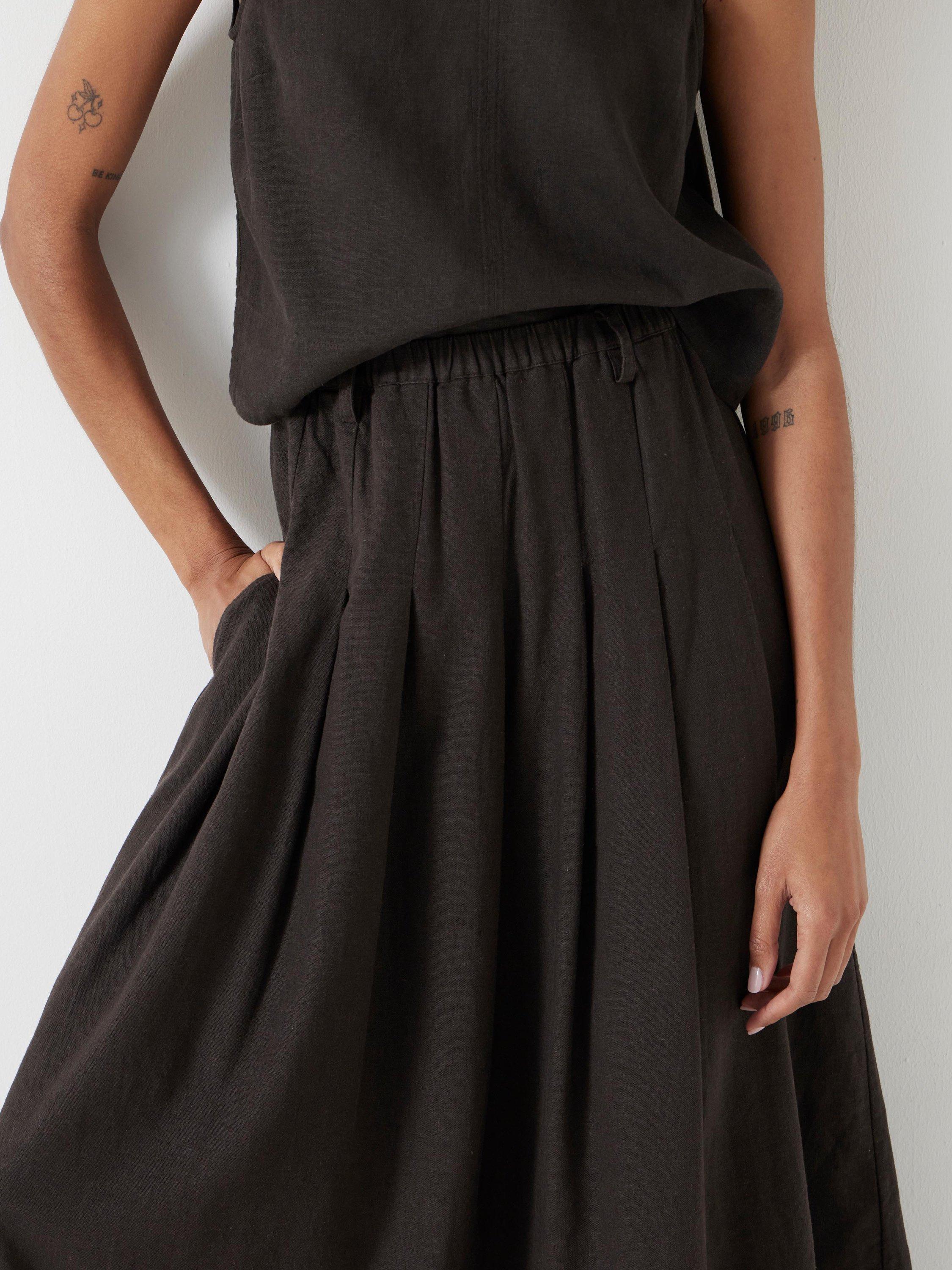 Product image 4 of 5, which shows HUSH Ivy Linen Blend Pleated Skirt, Dark Brown, 4