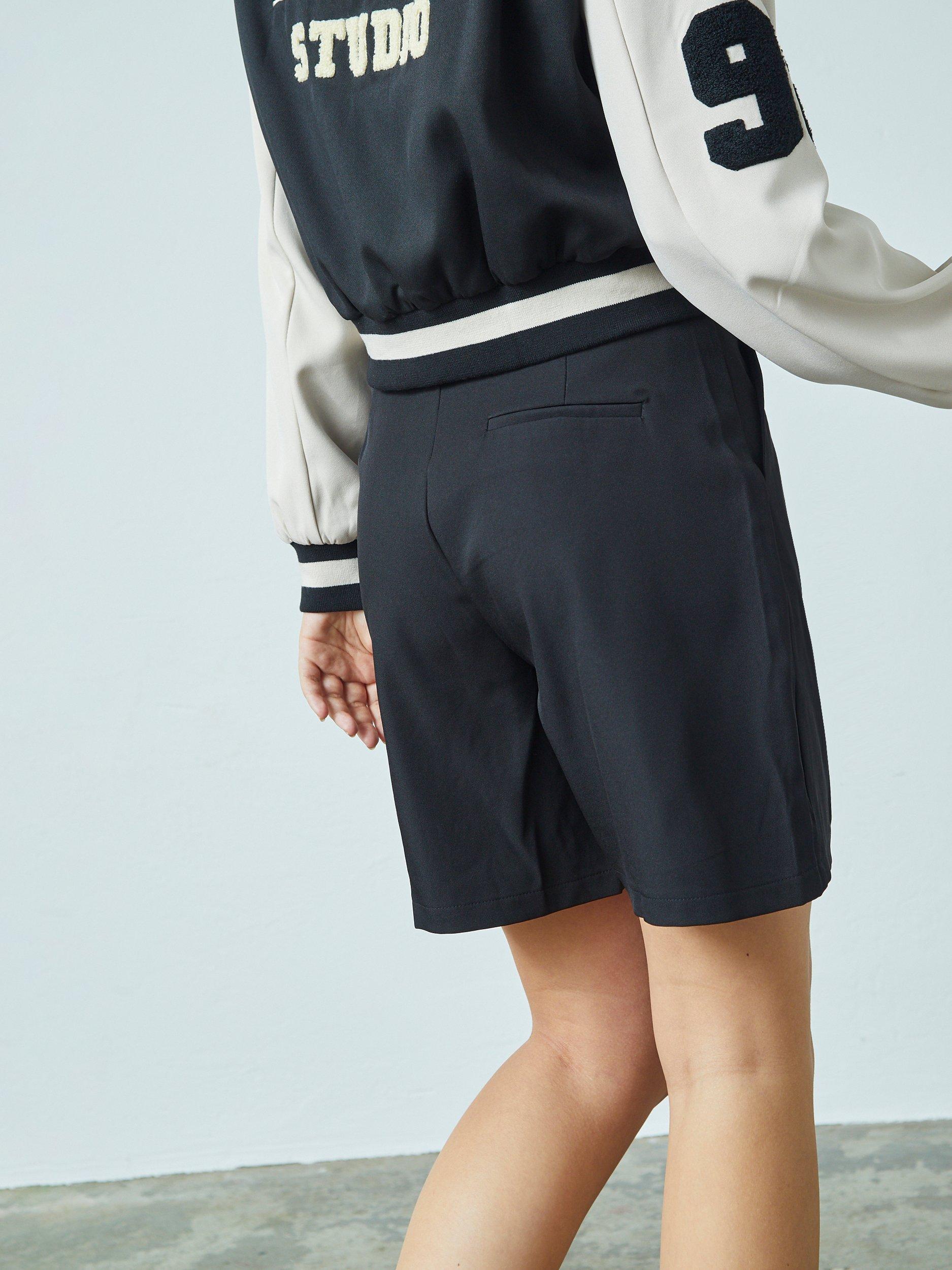 Product image 2 of 4, which shows Sisters Point GREAT-SHO High Waisted Front Pleated Shorts, Black, XS