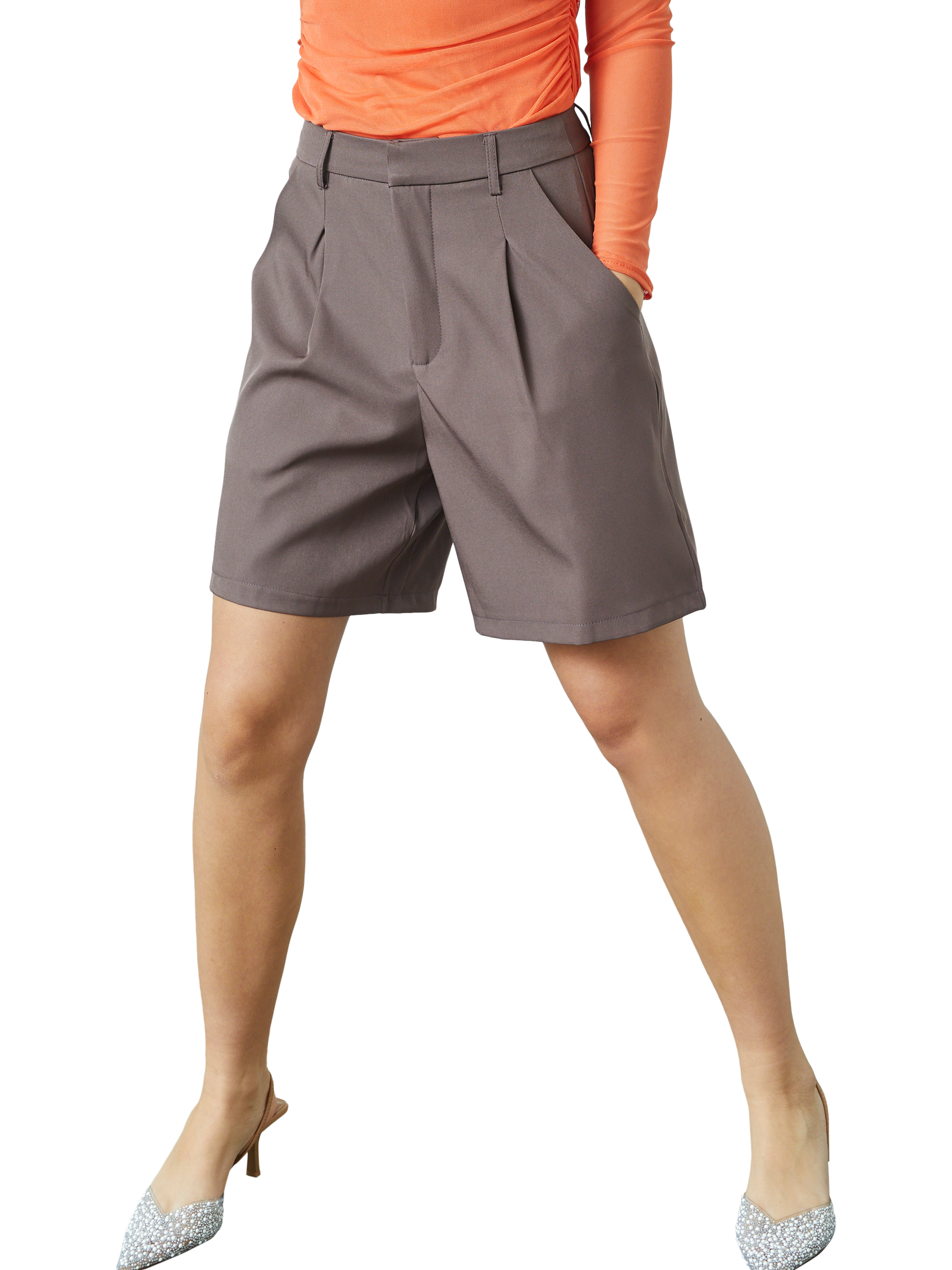 Product image 1 of 4, which shows Sisters Point Great High Waist Tailored Shorts, L.ight Brown, XS