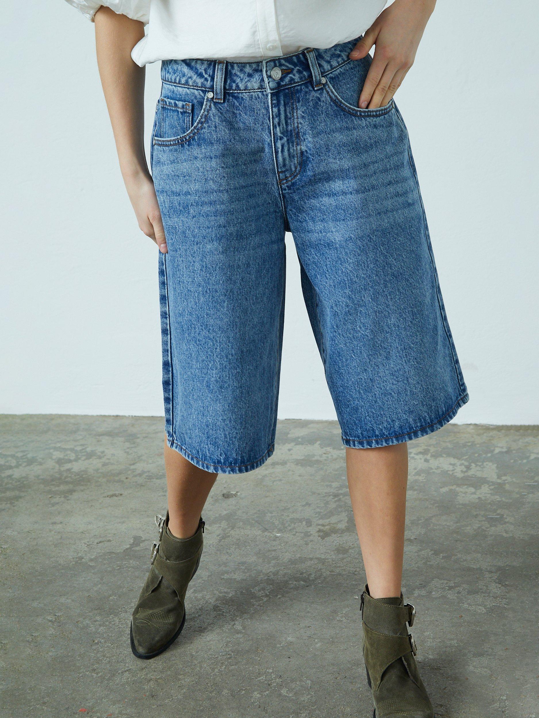 Product image 1 of 4, which shows Sisters Point Ofira Denim Bermuda Shorts, Mid Blue, S