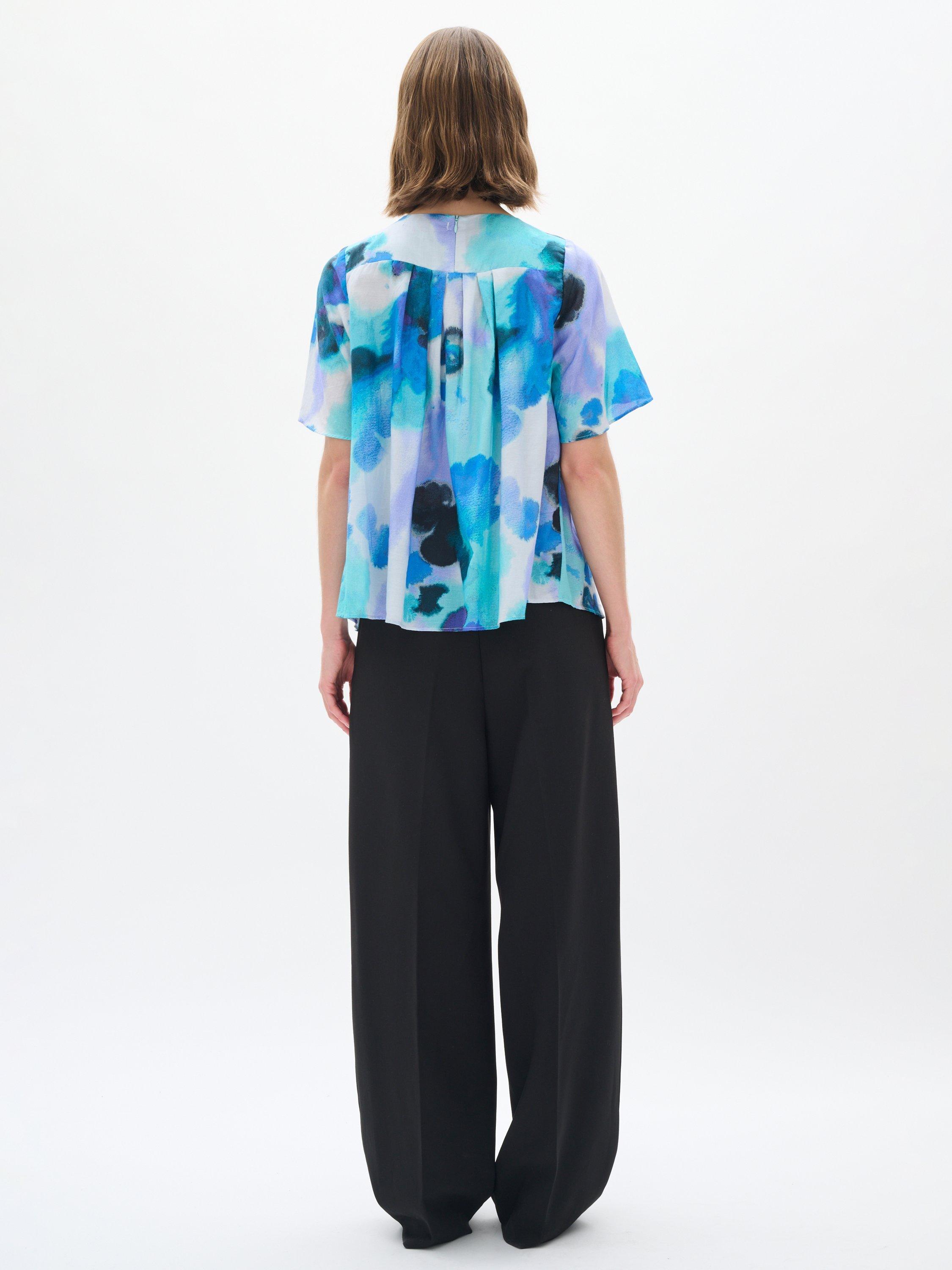 Product image 2 of 6, which shows InWear Freyah Watercolour Top, Blue/Multi, 8
