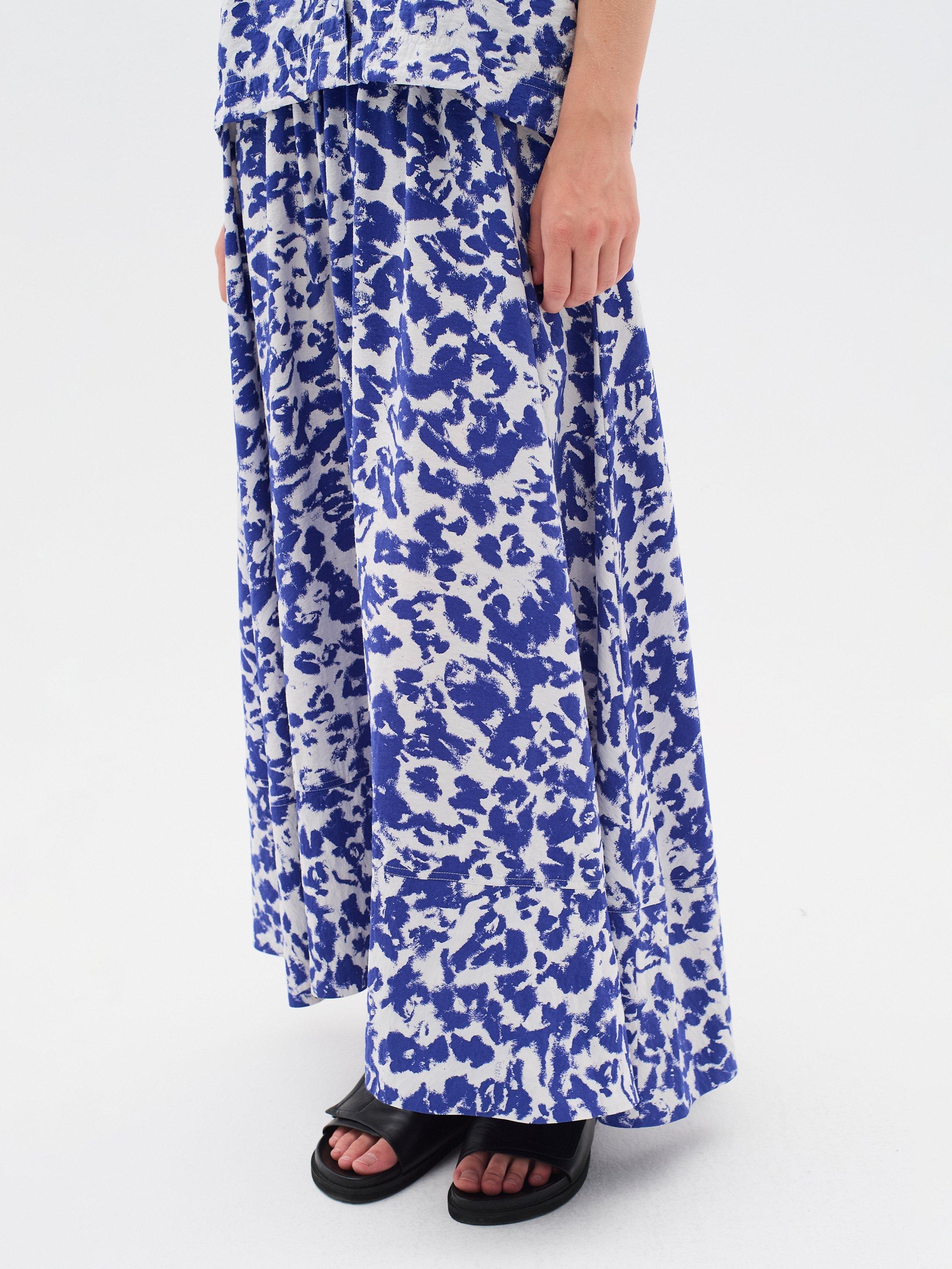 Product image 1 of 5, which shows InWear Faye Abstract Midi Skirt, Blue/Multi, 8