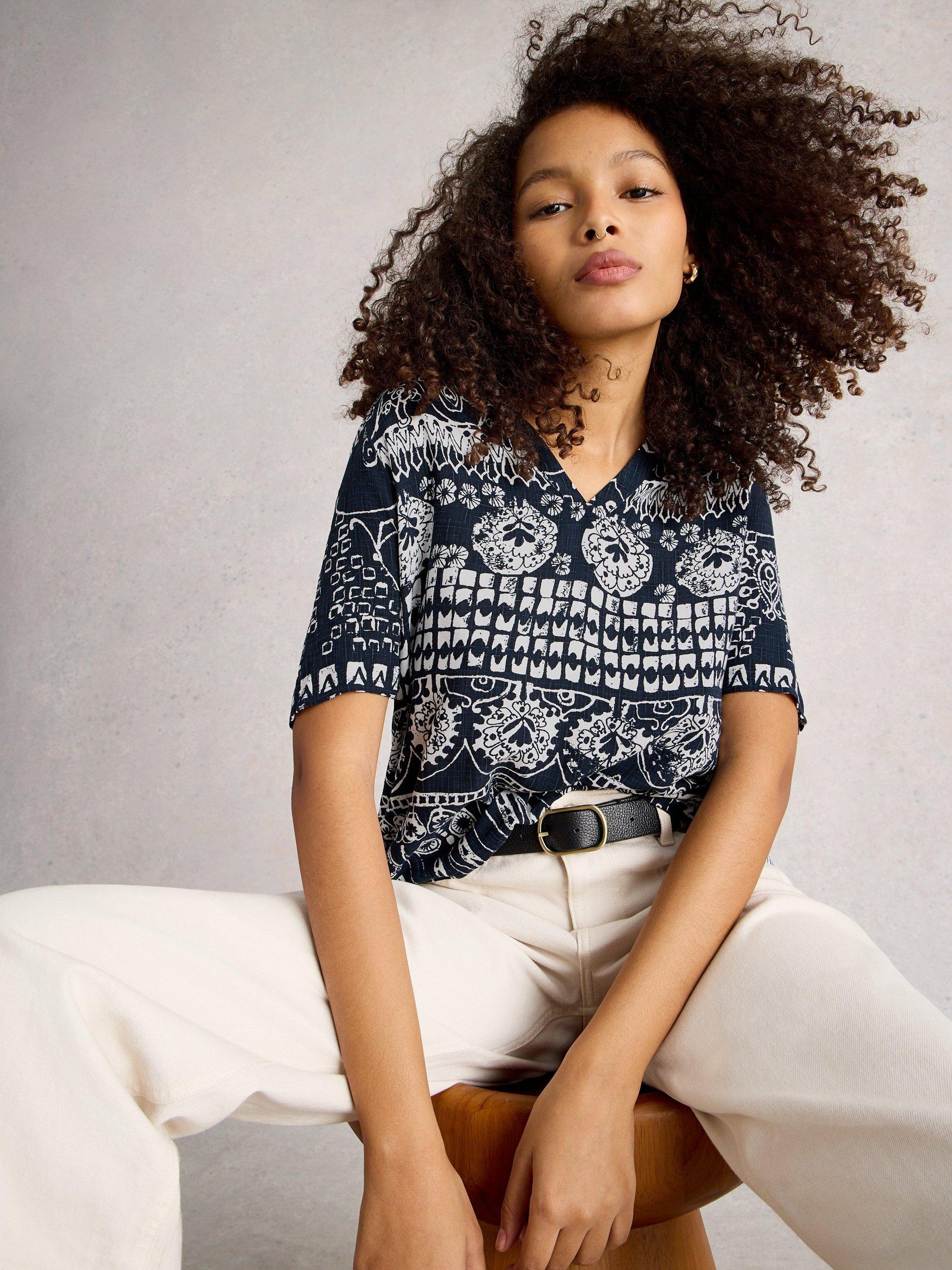 Product image 4 of 6, which shows White Stuff Elisa Abstract Top, Navy, 8