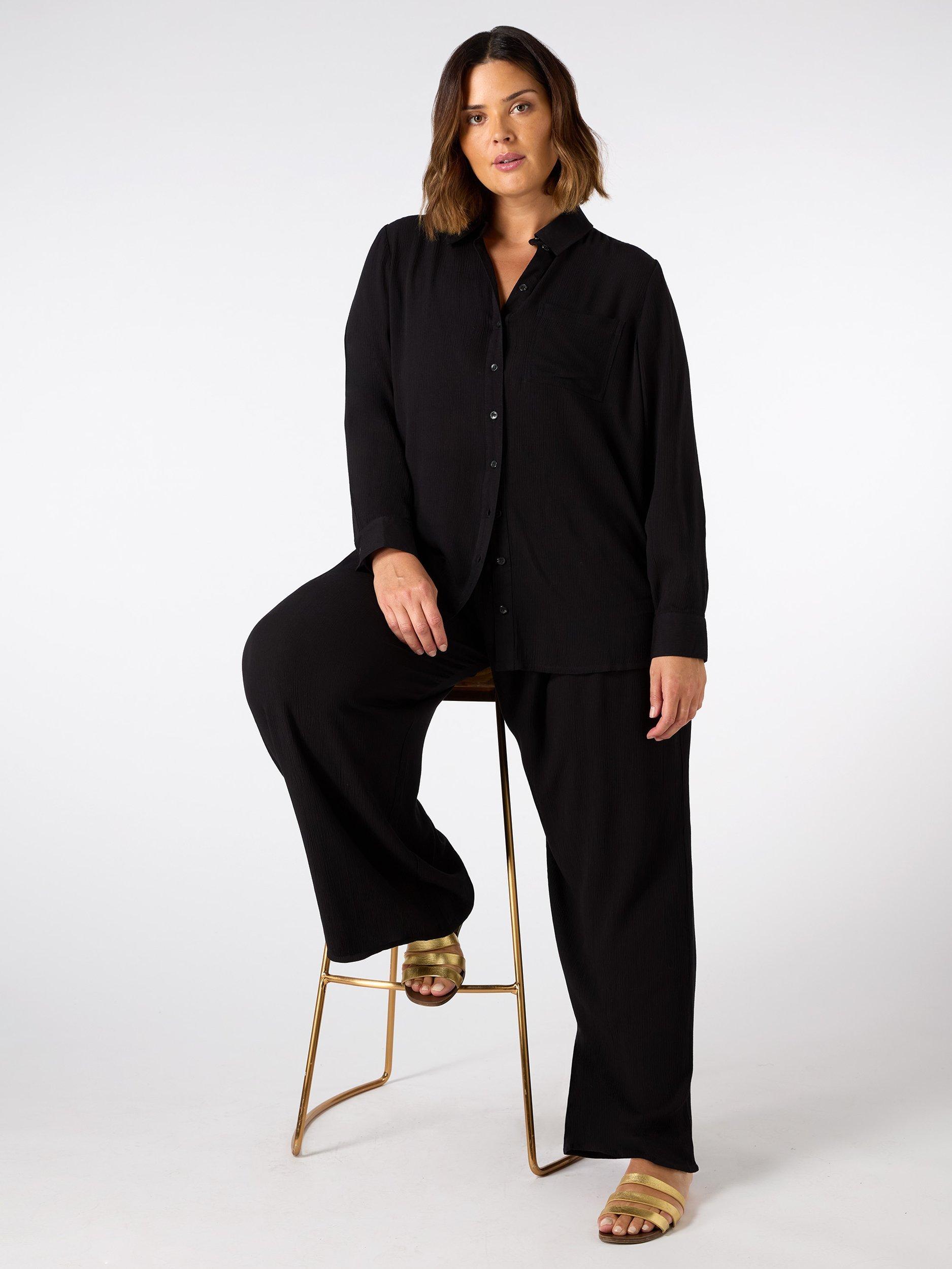Product image 3 of 6, which shows Live Unlimited Curve Crinkle Shirt, Black, 20