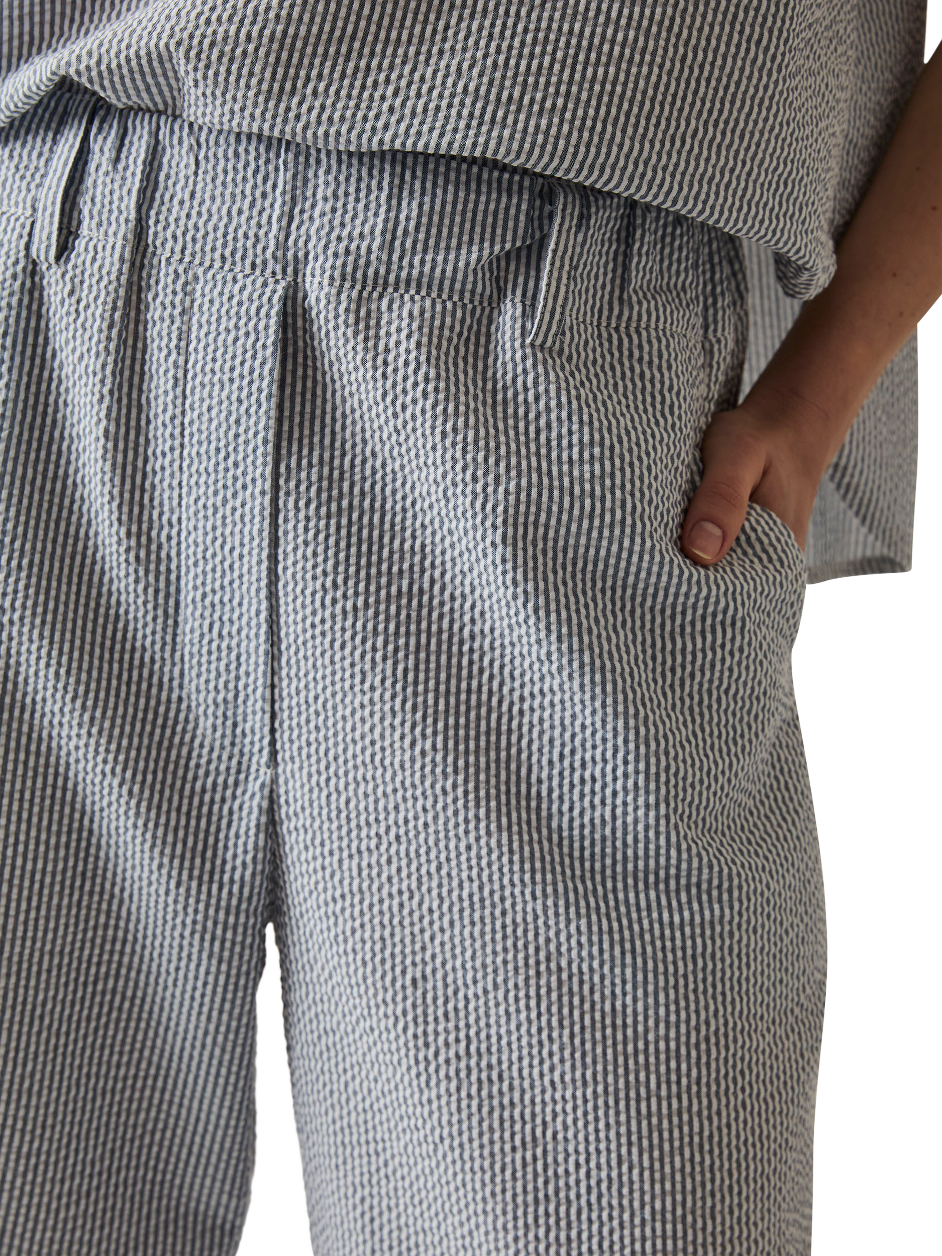 Product image 4 of 6, which shows James Lakeland Fine Stripe Cropped Trousers, Navy/White, 8