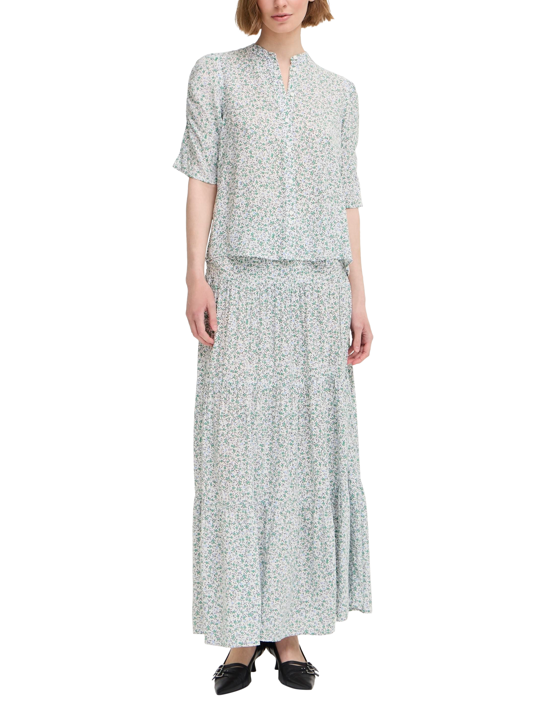 Product image 3 of 7, which shows ICHI Vera Floral Shirt, Green/Multi, 10