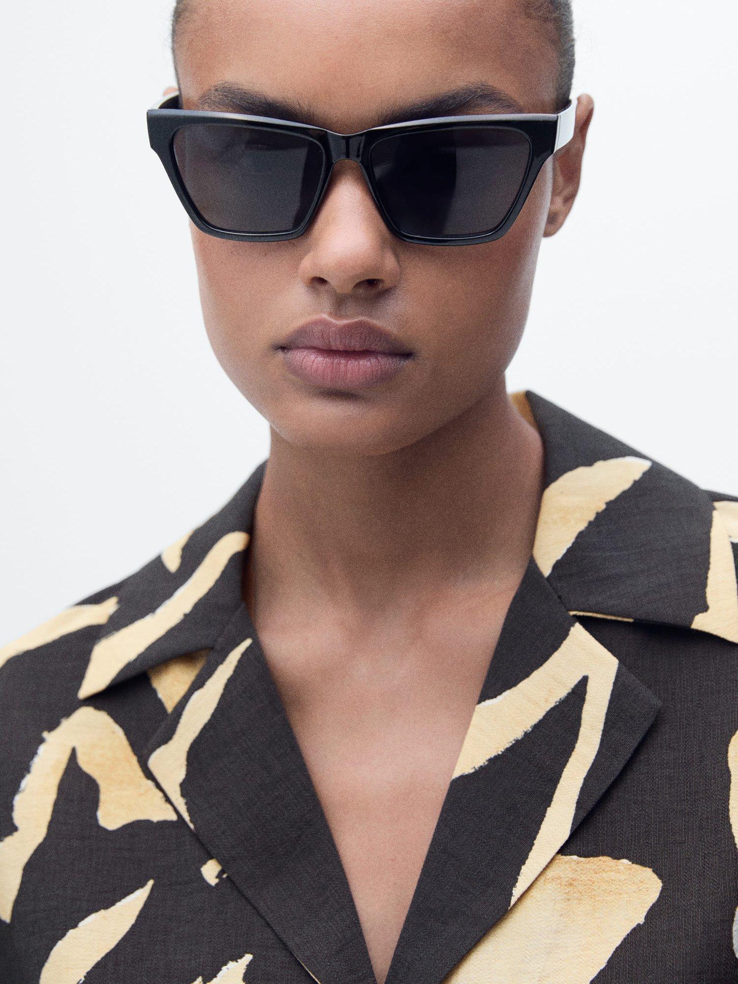 Product image 6 of 10, which shows Mango Plumas Abstract Short Sleeve Shirt, Black/Beige, 6