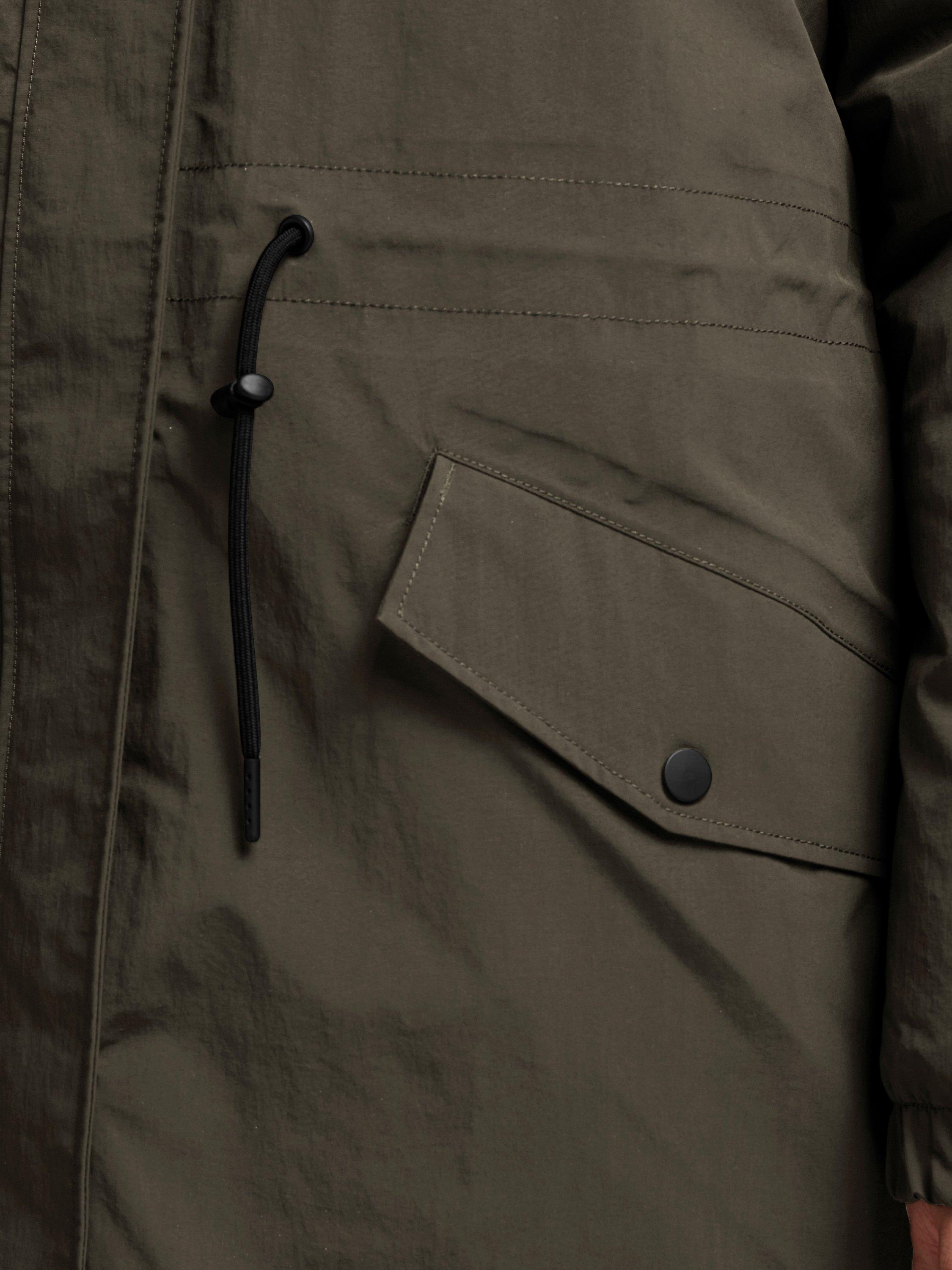 Product image 5 of 6, which shows Jack Wolfskin Chilly Frost Parka Coat, Obsidian Moss, S