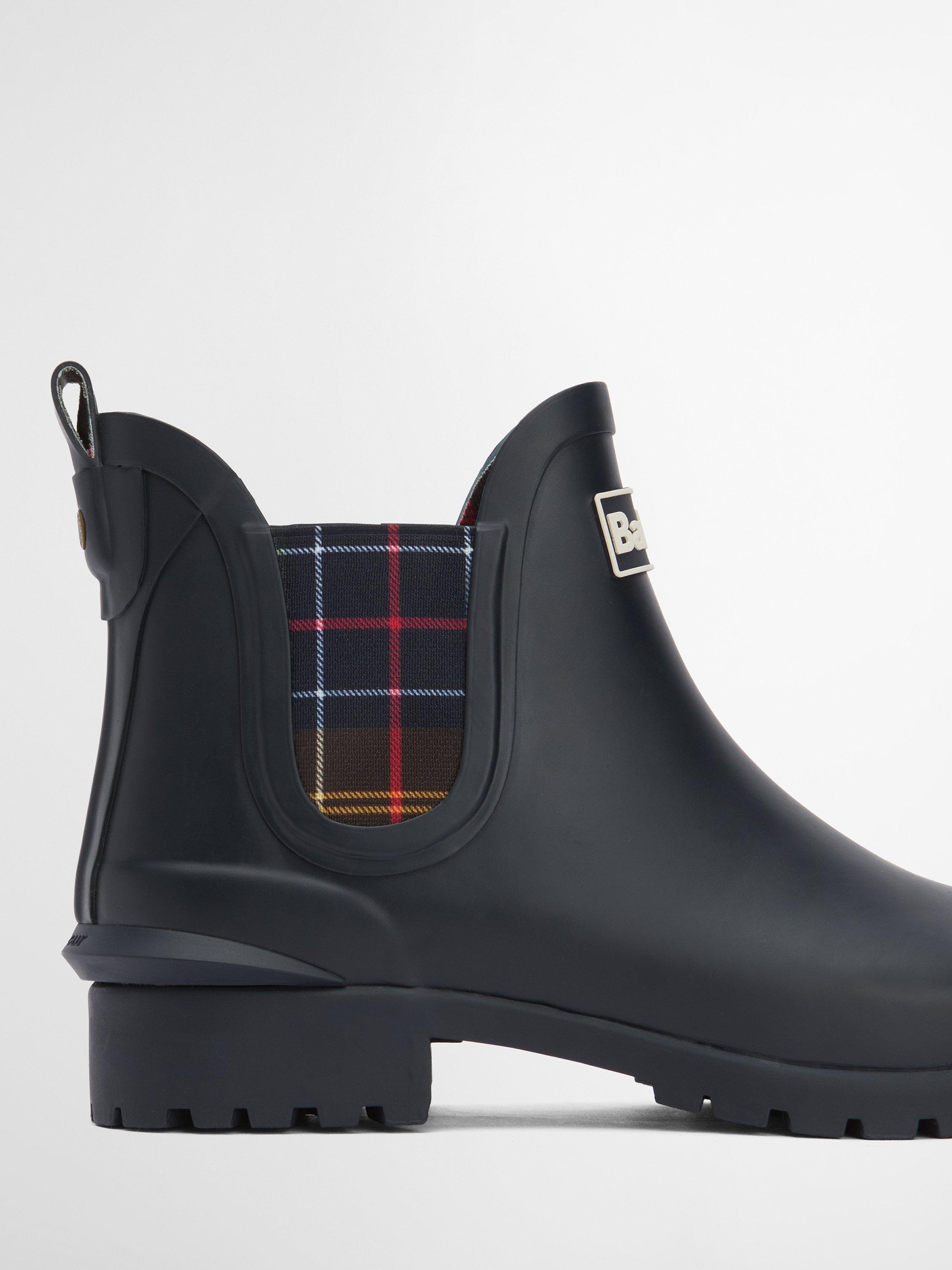 Product image 6 of 10, which shows Barbour Wilton Wellington Boots, Navy, 3