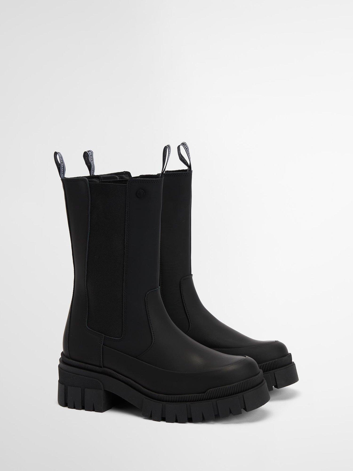 Product image 2 of 9, which shows Barbour Sidneigh Leather Blend Chelsea Boots, Black, 8