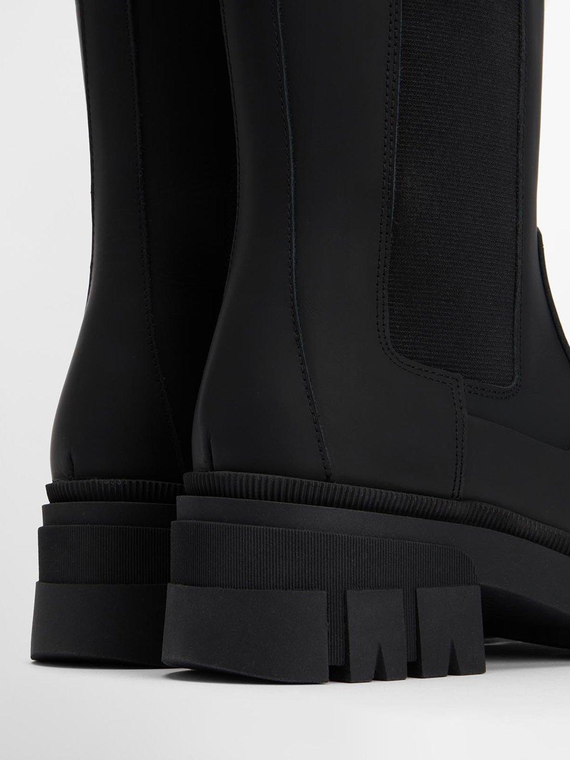 Product image 4 of 9, which shows Barbour Sidneigh Leather Blend Chelsea Boots, Black, 8