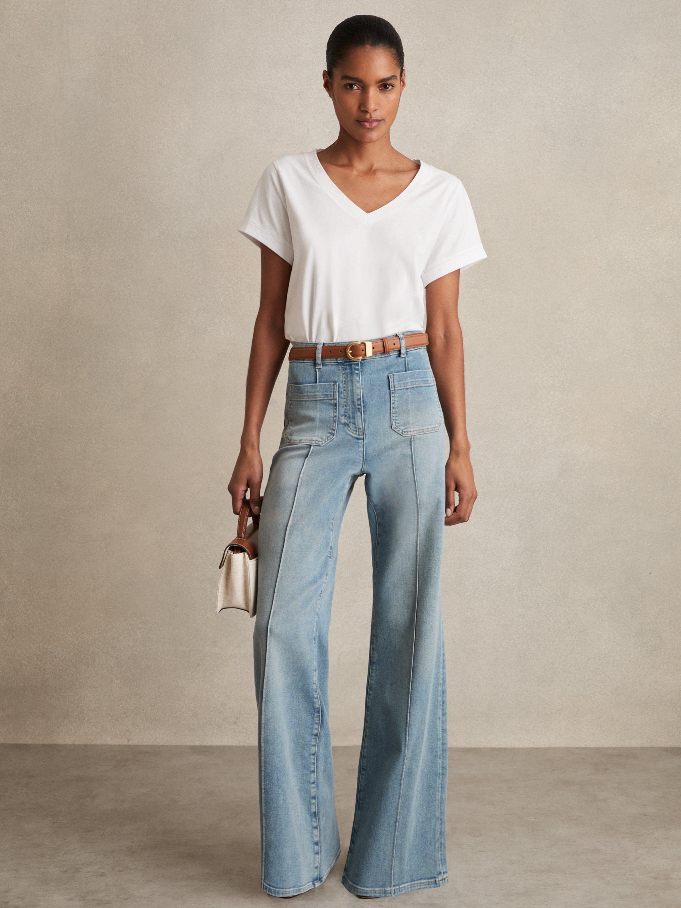 Product image 1 of 5, which shows Reiss Luna V-Neck T-Shirt, White, XS