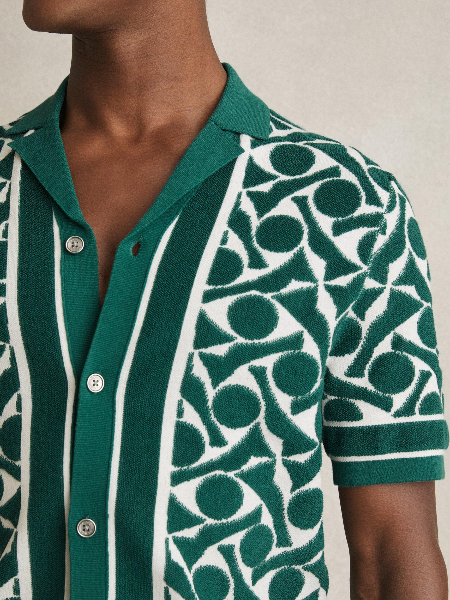 Product image 4 of 5, which shows Reiss Edmonds Regular Fit Geometric Revere Collar Shirt, Green/White, S