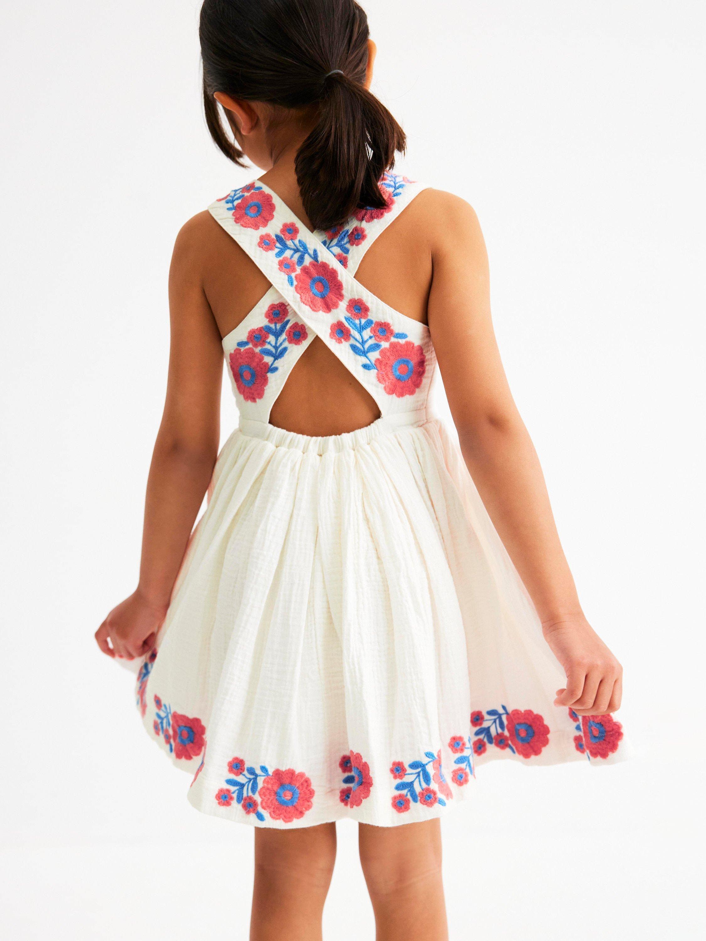 Product image 3 of 6, which shows Mini Boden Kids' Harper Cotton Sleeveless Floral Dress, White Embroidered, 2-3 years