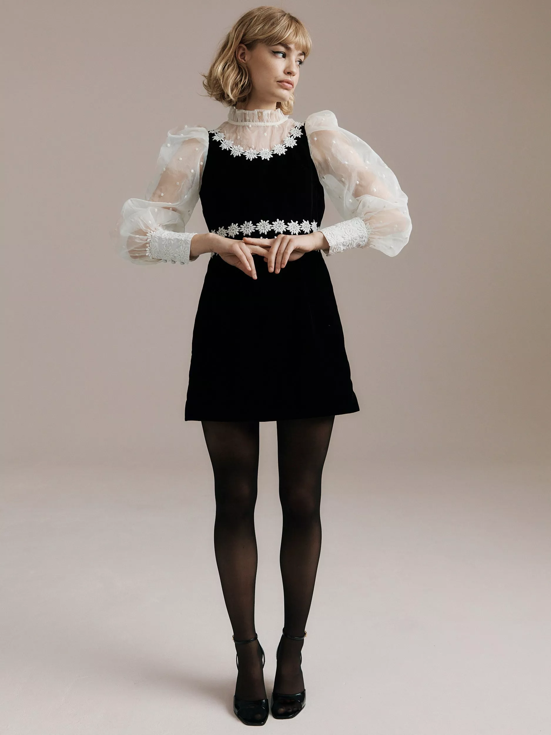 Queens of archive Karina Velvet Mini Dress, Black/White