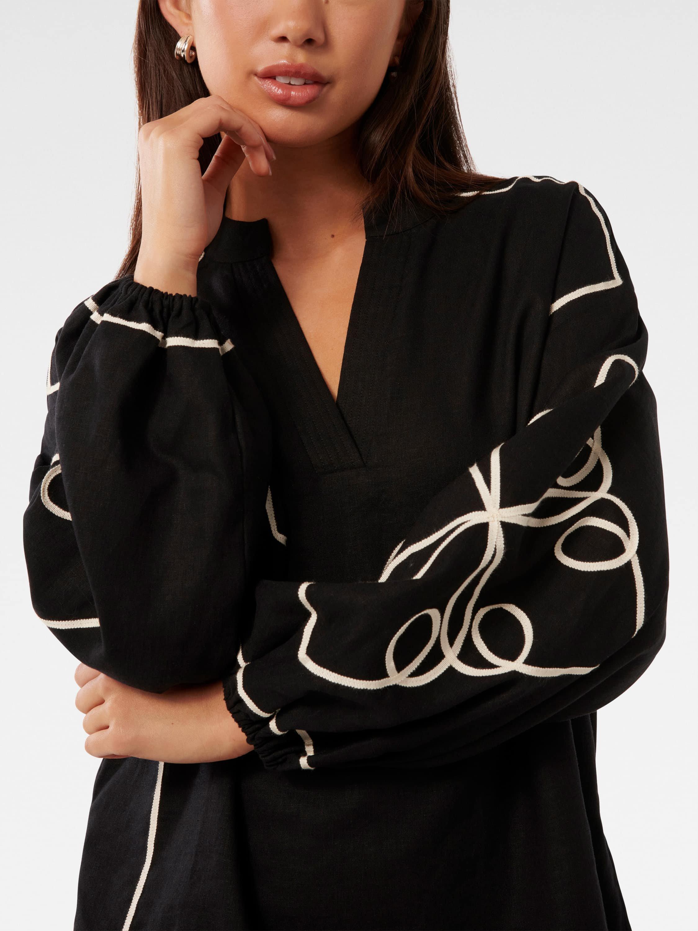 Product image 4 of 5, which shows Forever New Claude Linen Blend Applique Detail Top, Black/Cream, 4