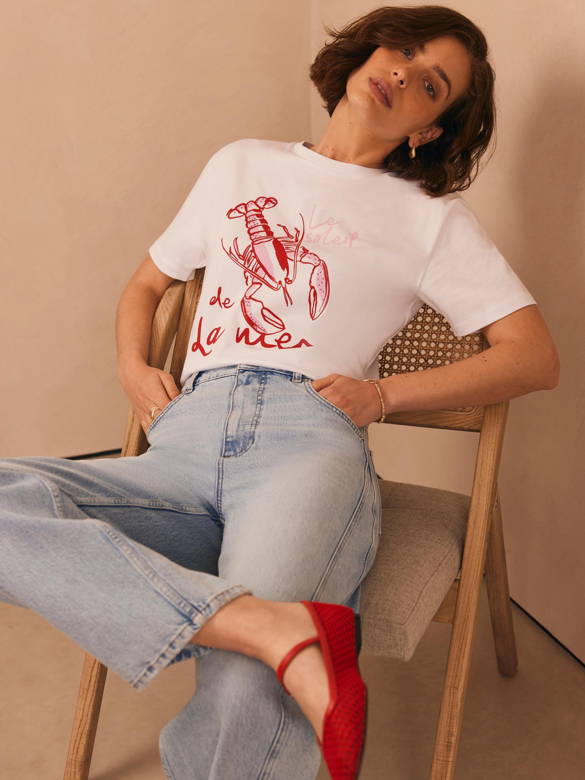 Product image 4 of 6, which shows Mint Velvet Cotton Lobster Graphic T-Shirt, White/Multi, XS