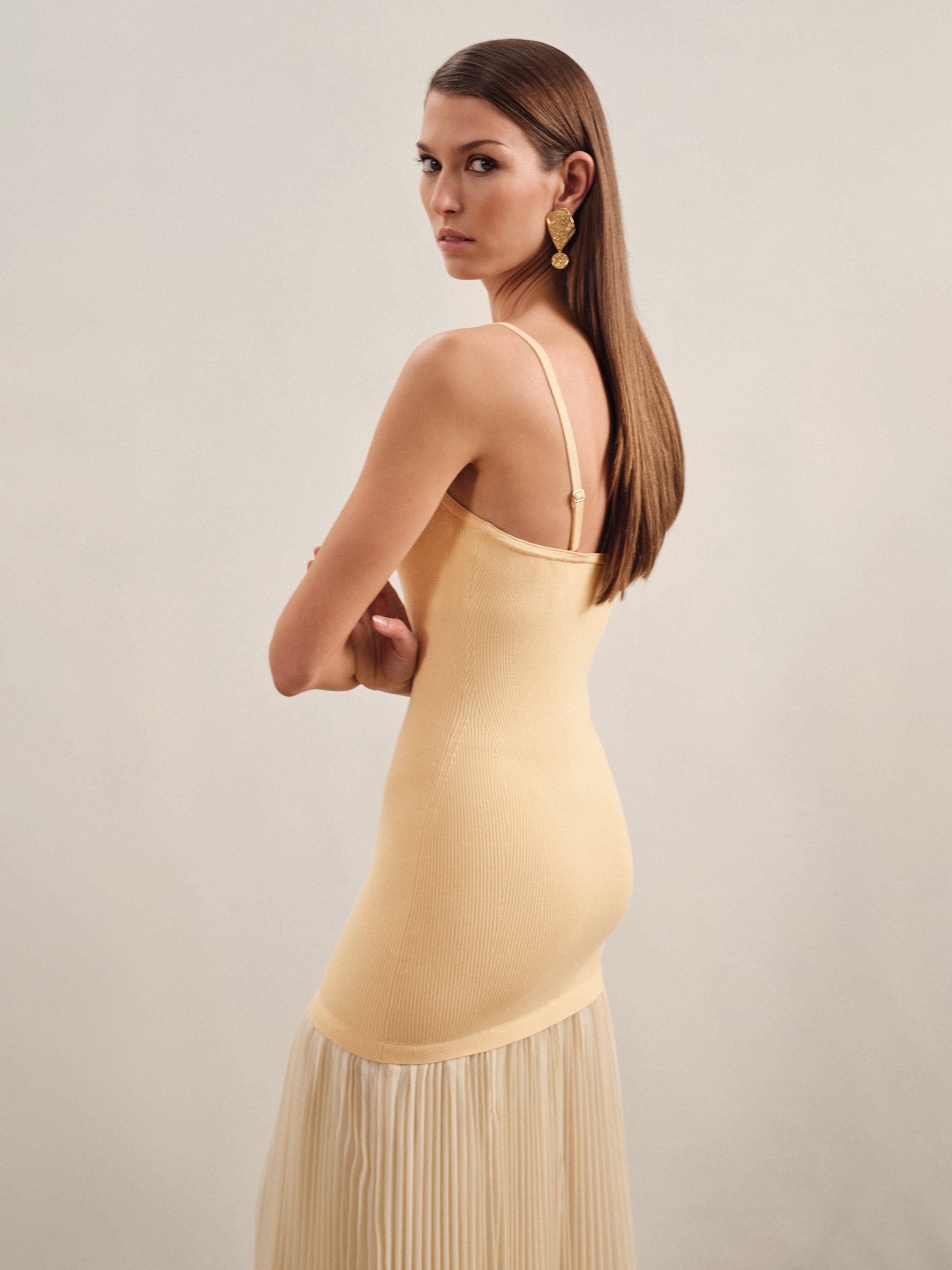 【海外限定】REISSドレス☆Milana Knit Woven Pleat Dress, Yell Reiss Milana Knit Woven Pleat Dress, Yellow