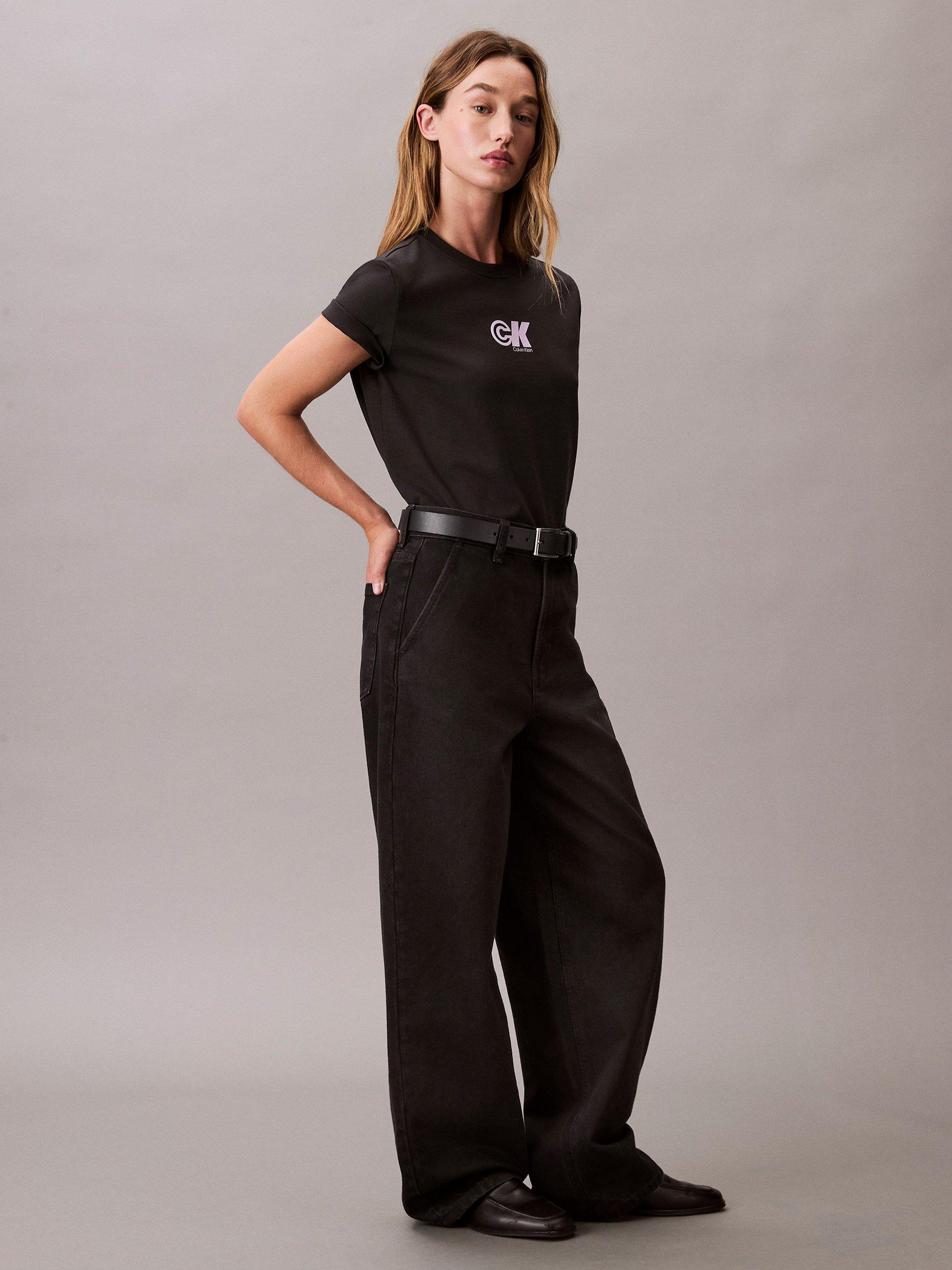 Product image 4 of 5, which shows Calvin Klein Archive Logo T-Shirt, Black, L