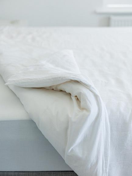 Floks Luxury Organic Cotton Fitted Sheet - view 2, Pure White