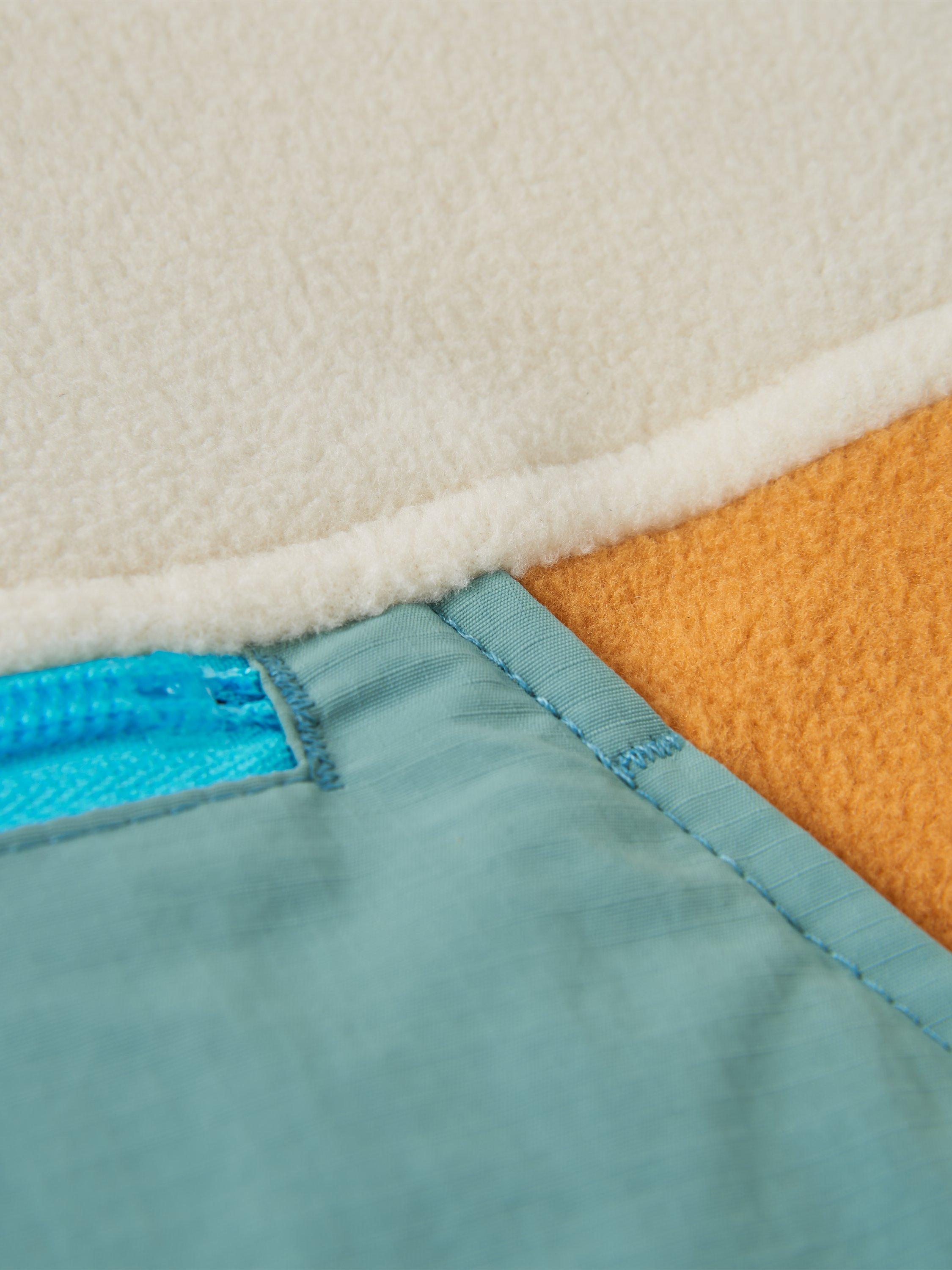 Product image 7 of 7, which shows Passenger Alexander 2.0 Colour Block Fleece, Birch, XS