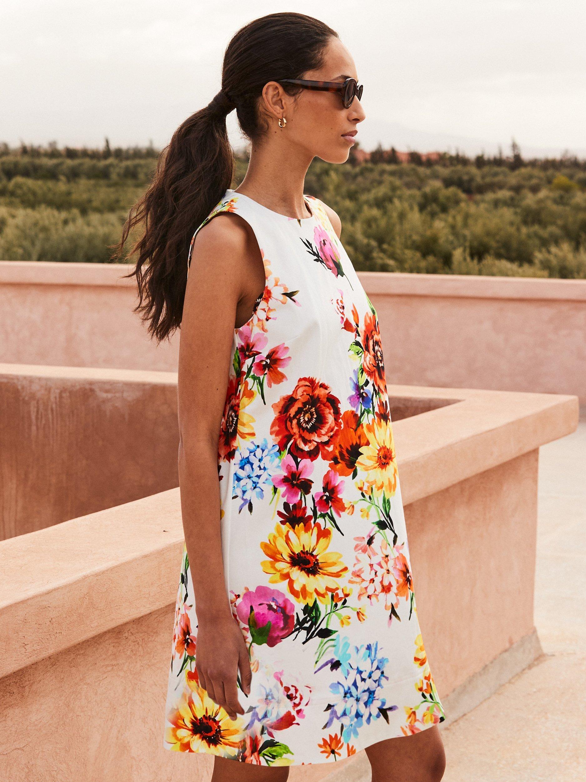 Product image 2 of 5, which shows Ro&Zo Petite Sleeveless Garden Floral Shift Dress, White, 14Pt