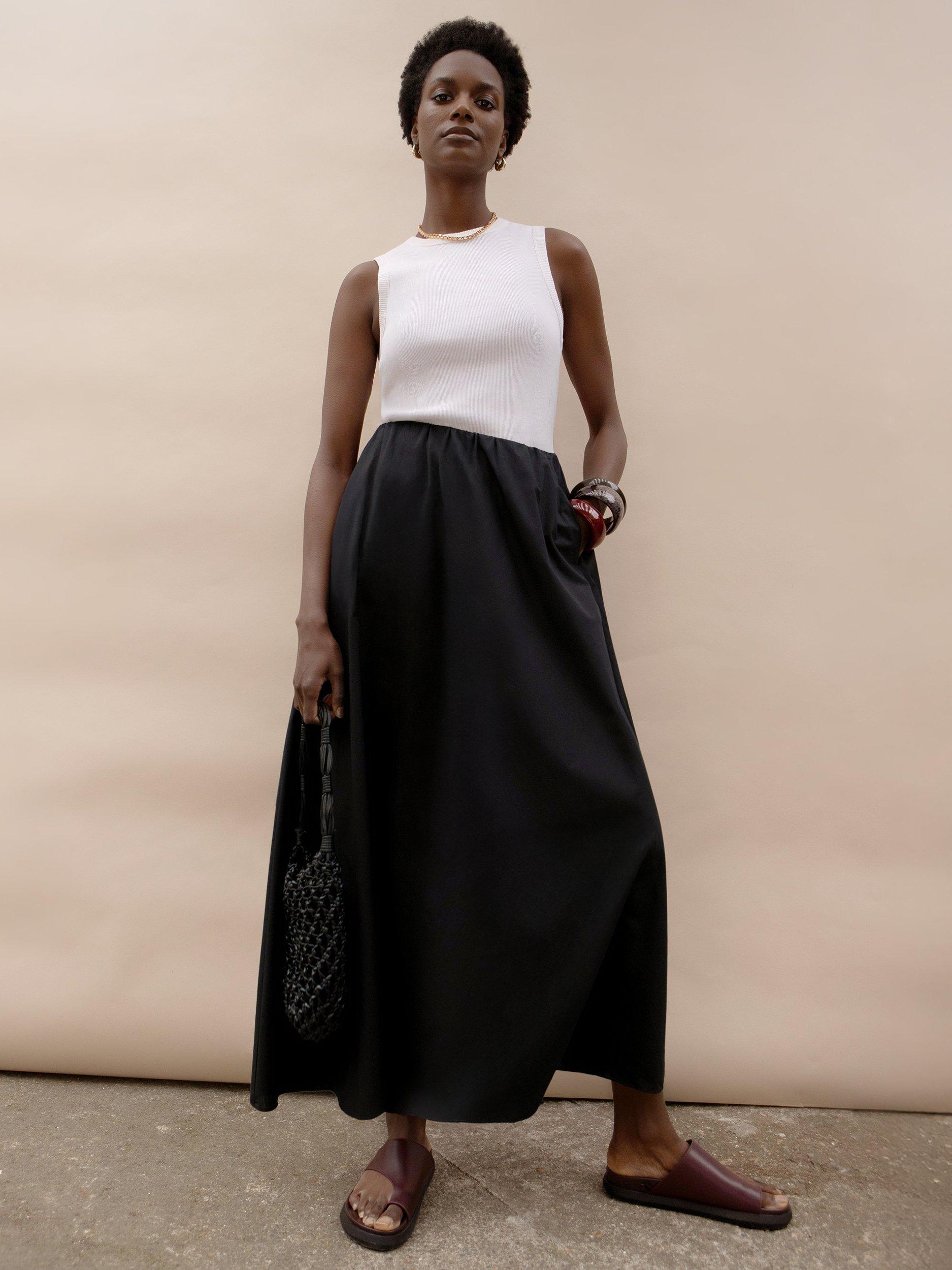 Product image 3 of 6, which shows Ro&Zo Cotton Petite Poplin Skirt, Black, 6Pt