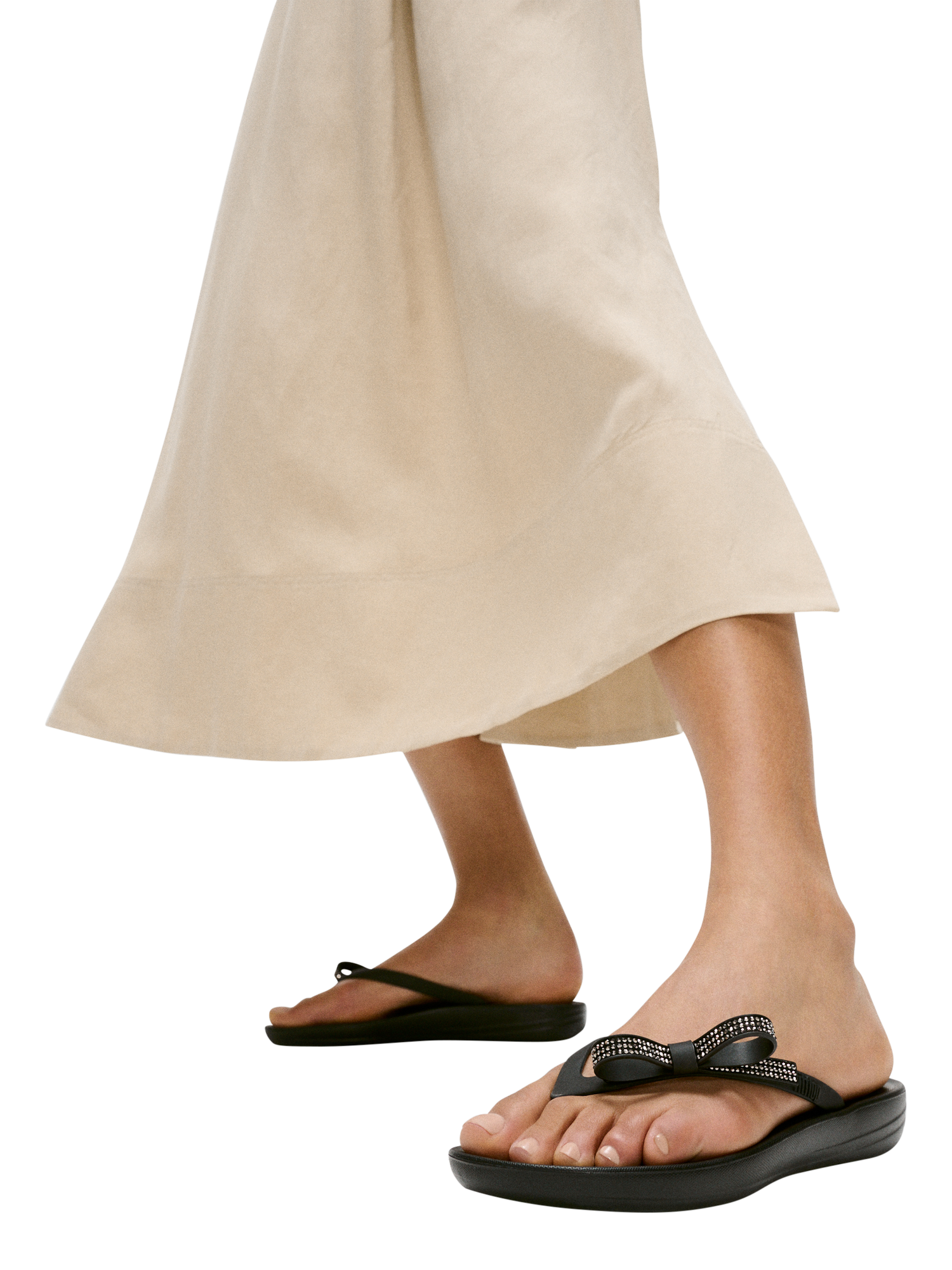 Product image 5 of 5, which shows FitFlop iQushion Glitz Bow Flip Flops, Black, 3