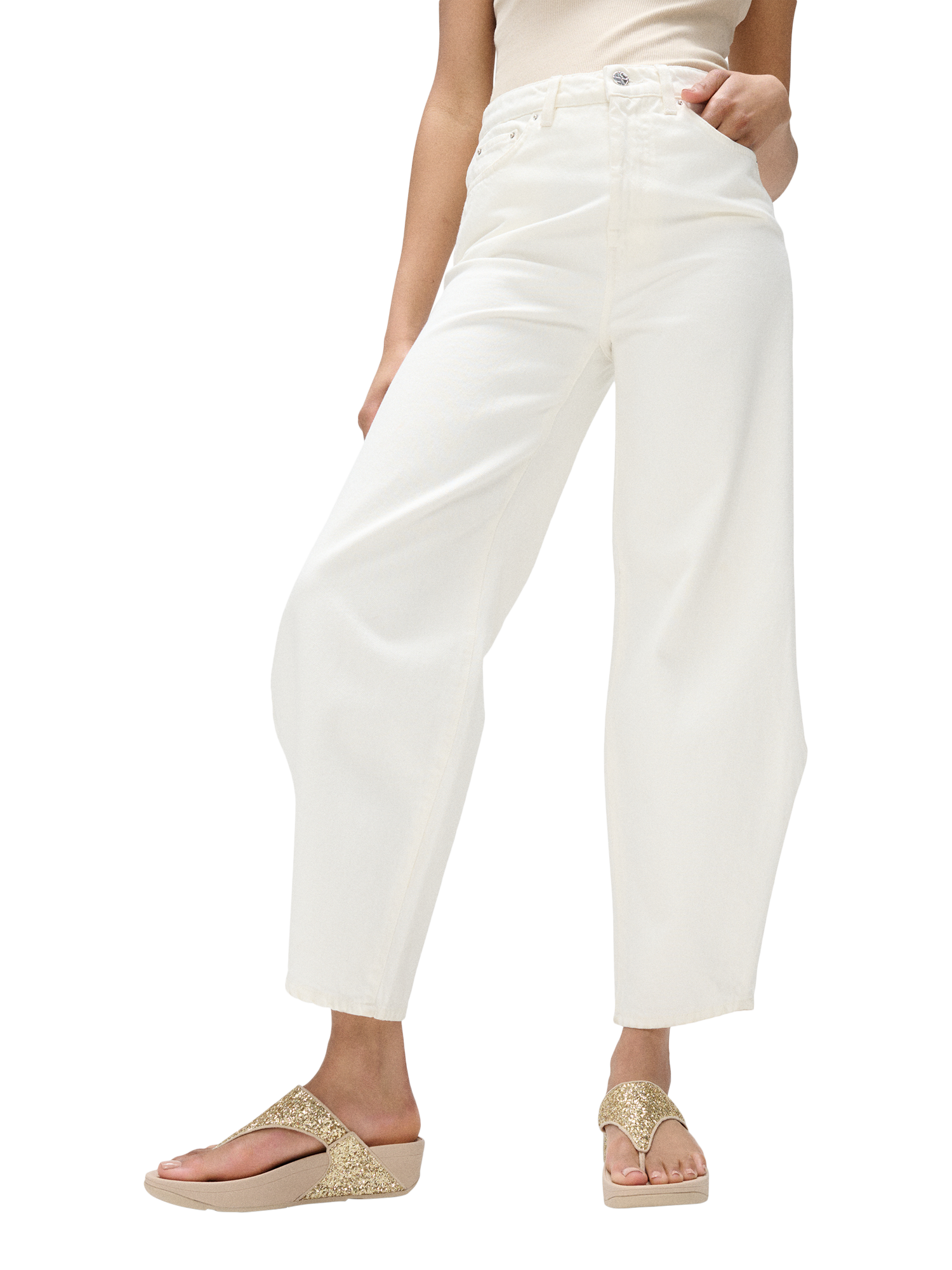 Product image 5 of 5, which shows FitFlop Lulu Glitter Flip Flops, Platino, 3