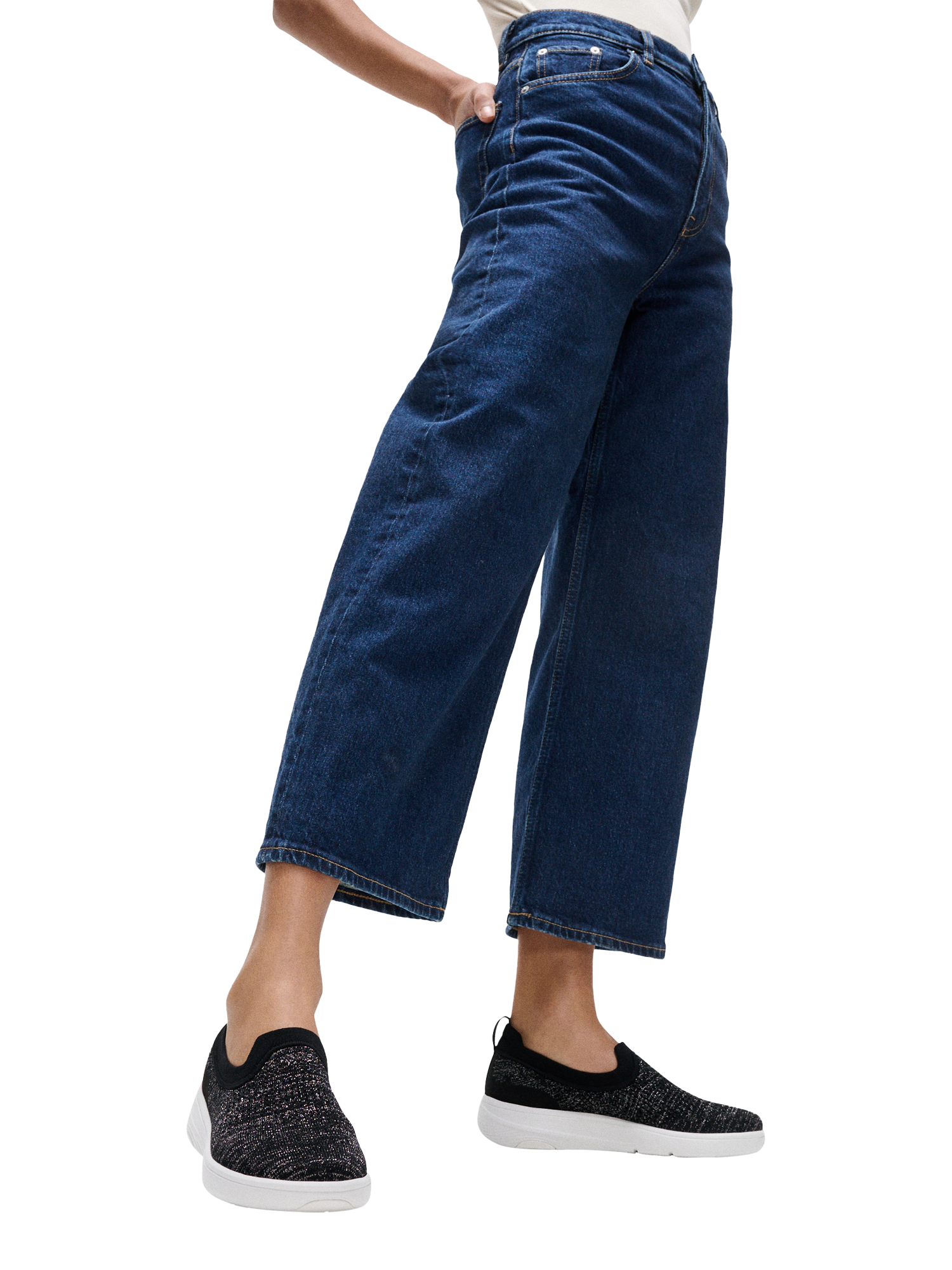 Product image 4 of 4, which shows FitFlop Super-Q Knit Slip On Shoes, Black/Silvereen, 3