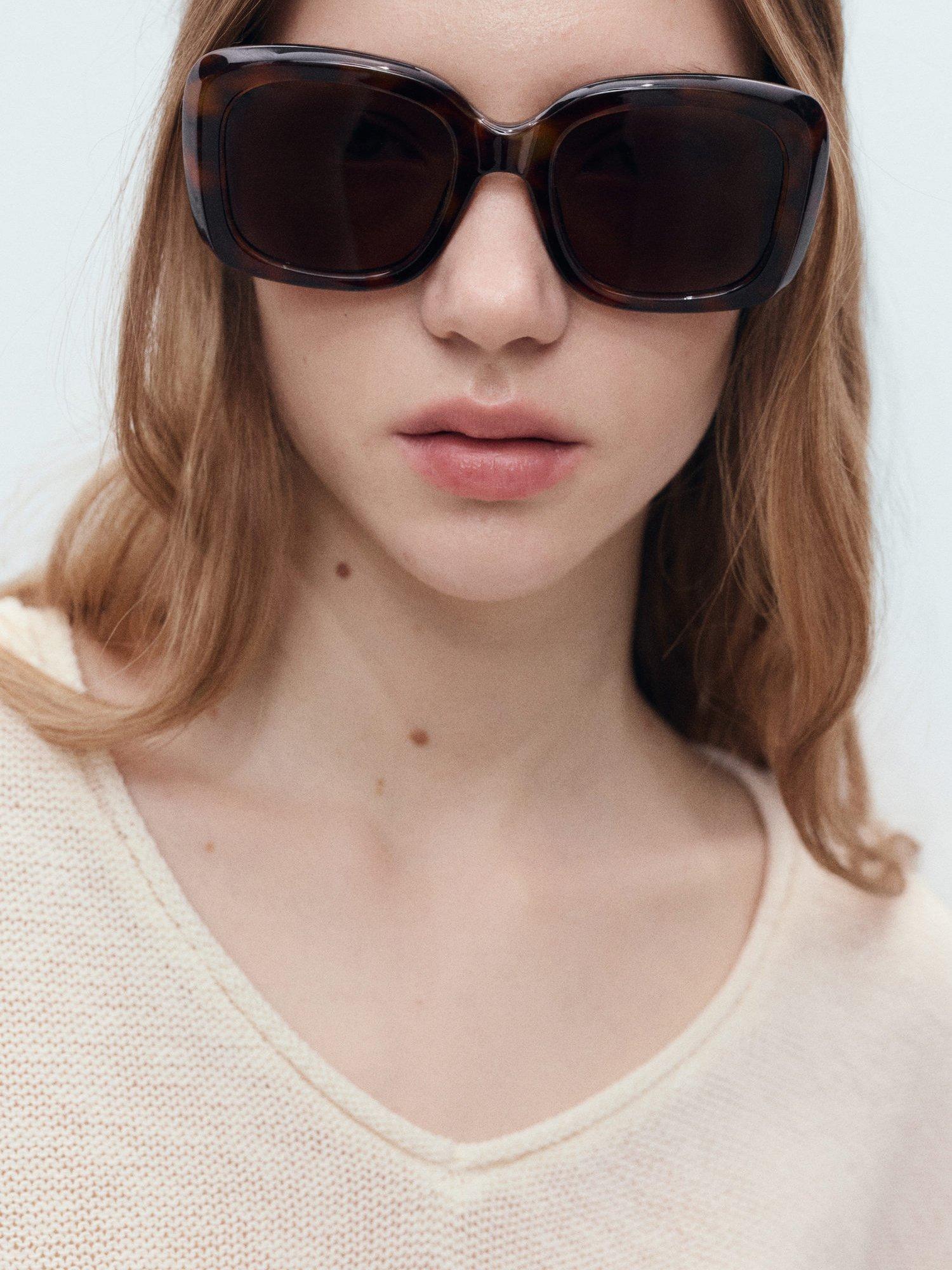 Product image 6 of 7, which shows Mango Faro V-Neck Jumper, White, XS