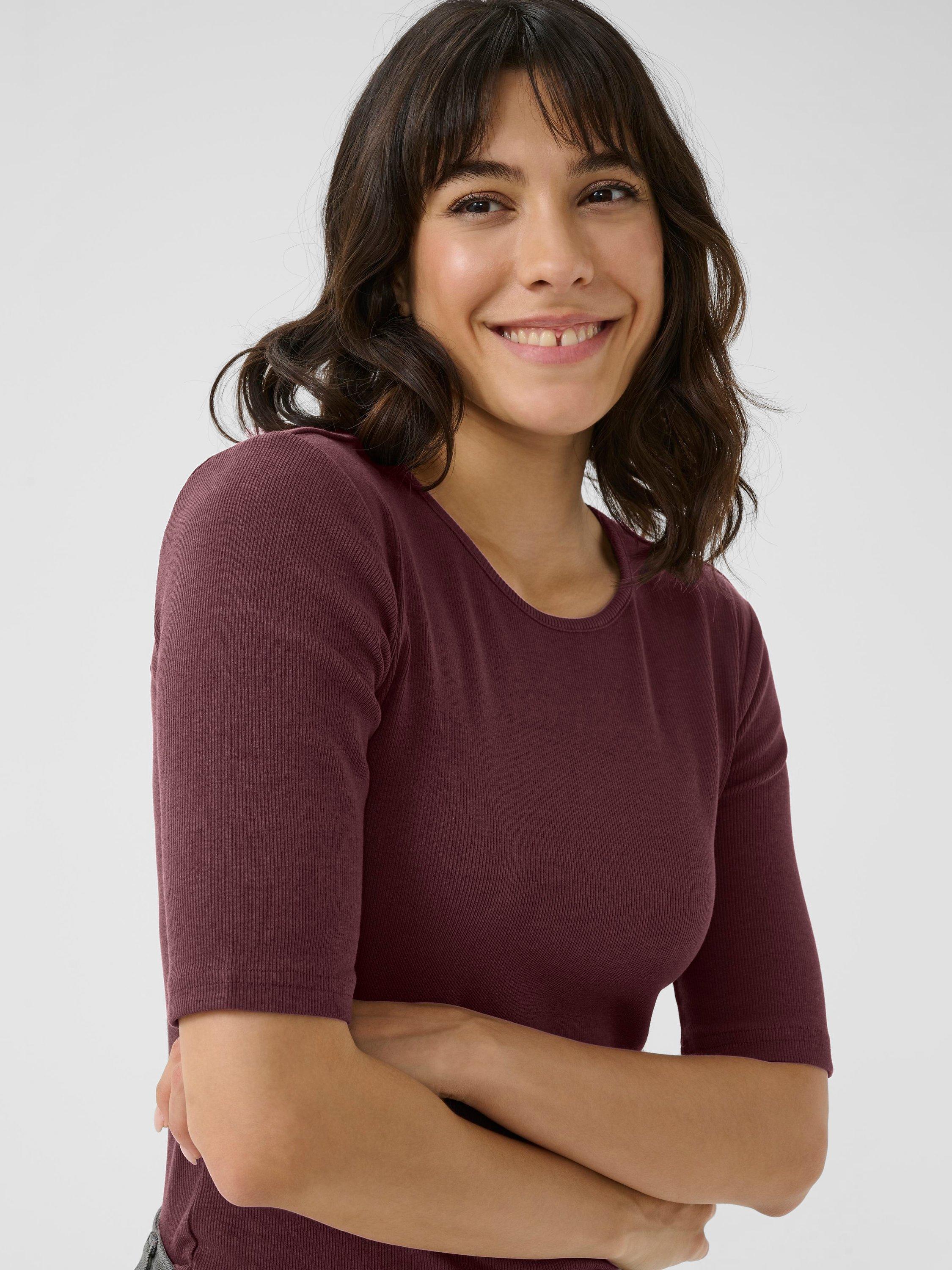 Product image 4 of 6, which shows KAFFE Carna Round Neck T-Shirt, Mid Red, XS