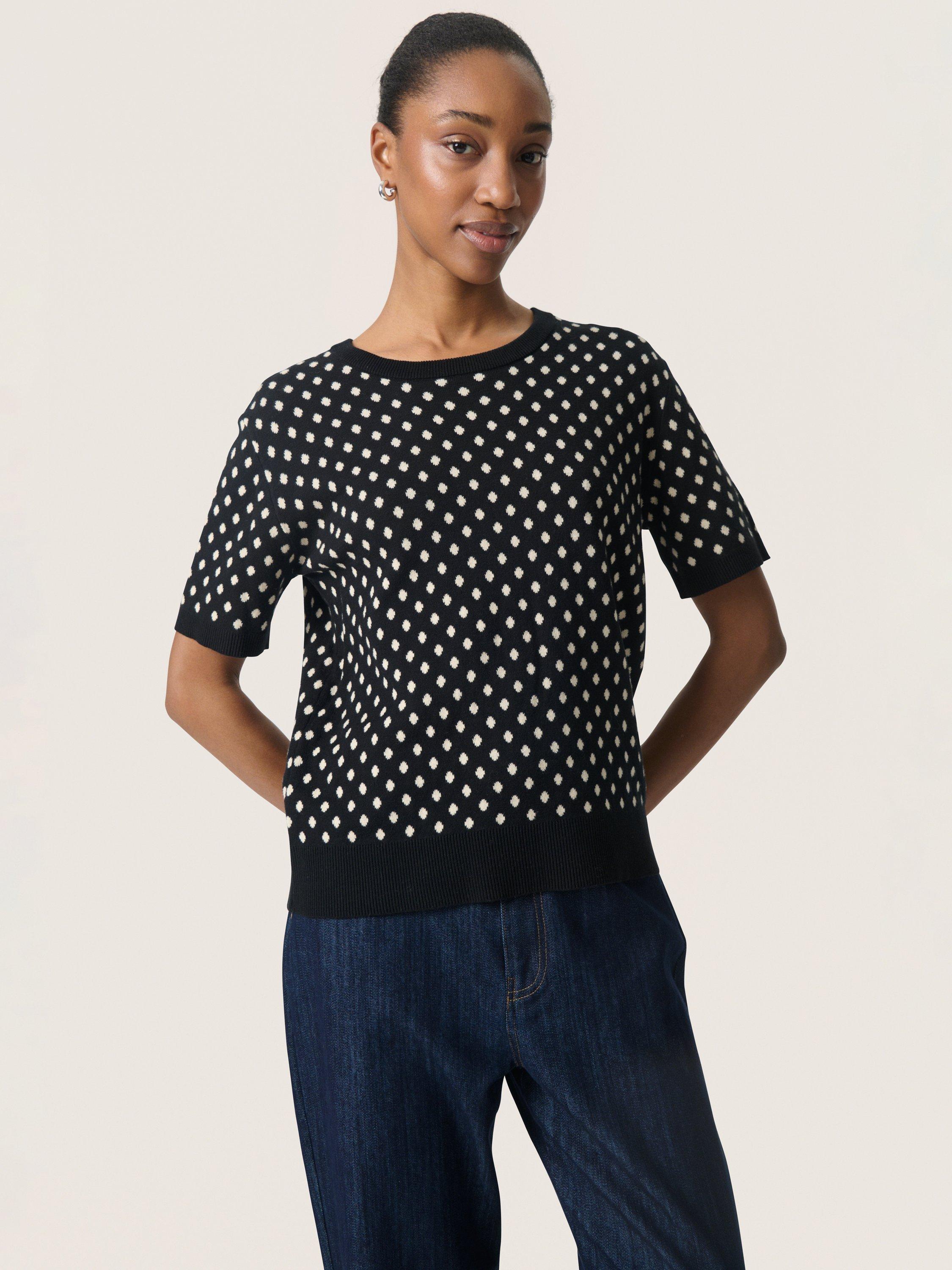 Product image 1 of 6, which shows SLGya Pullove-51709 BK XS