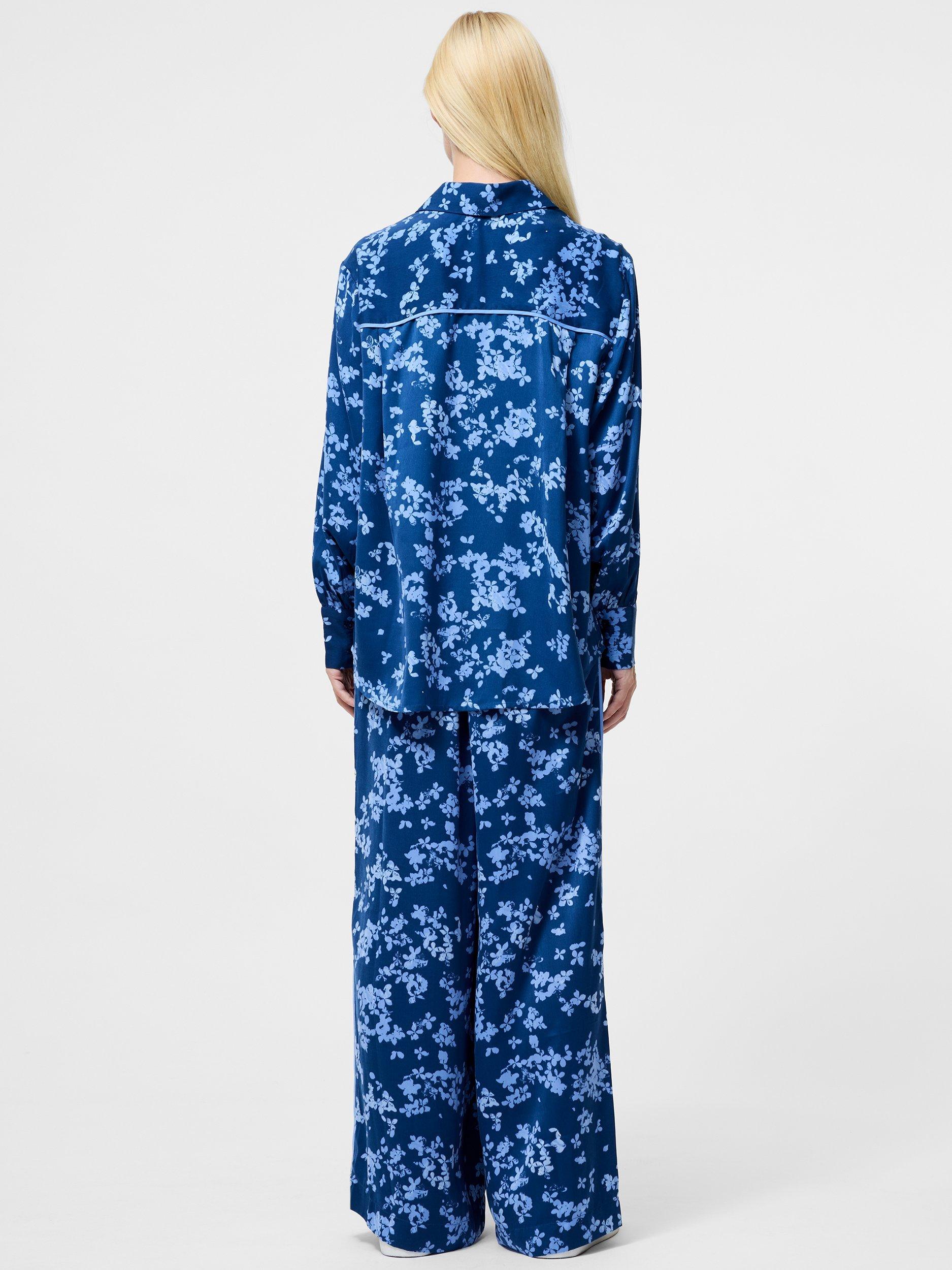 Product image 4 of 5, which shows French Connection Isla Celaya Floral Long Sleeve Shirt, Blue/Multi, 6