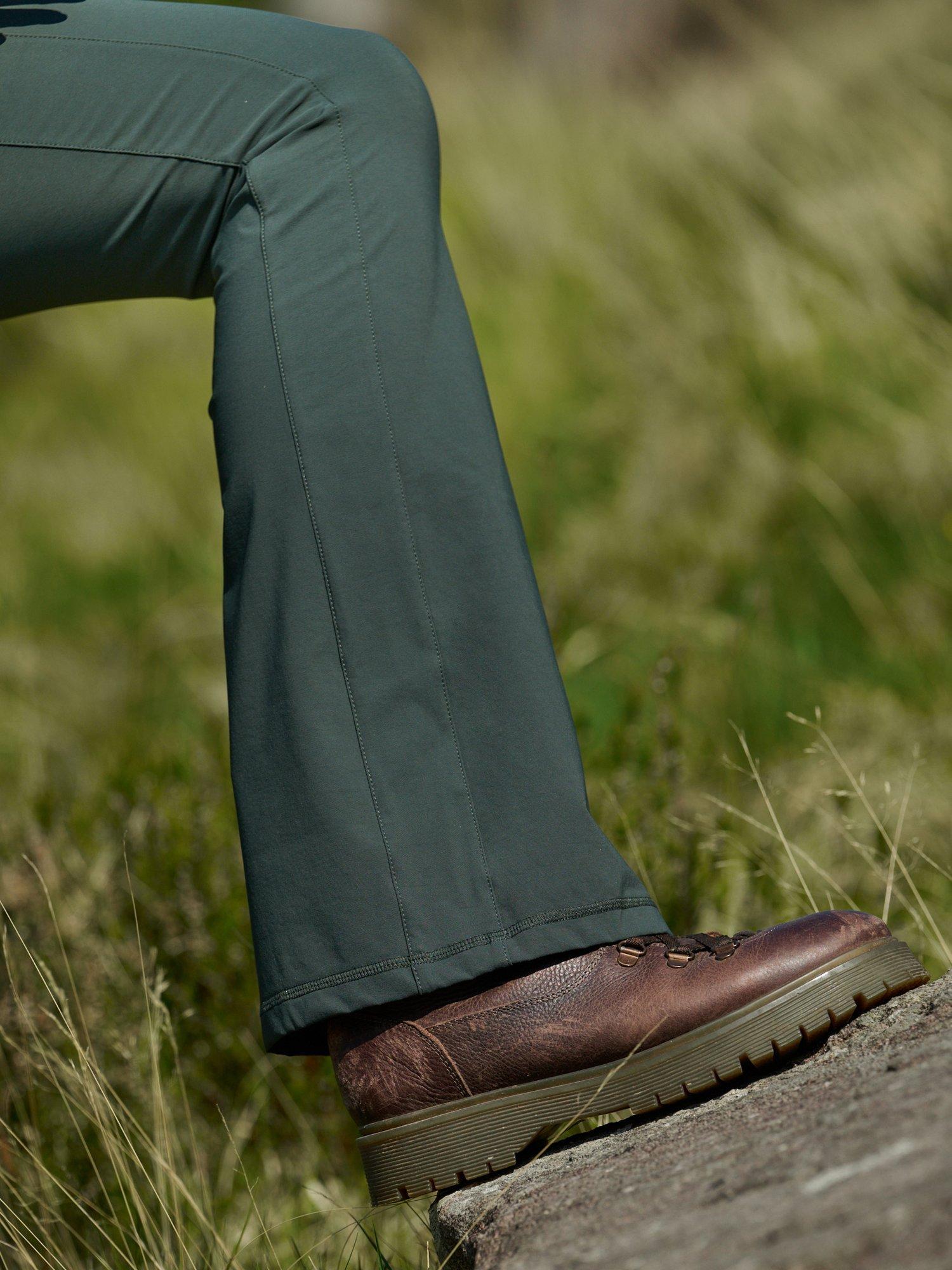 Product image 5 of 6, which shows ACAI Hydroflex Softshell Flared Leggings, Forest Green, 6R