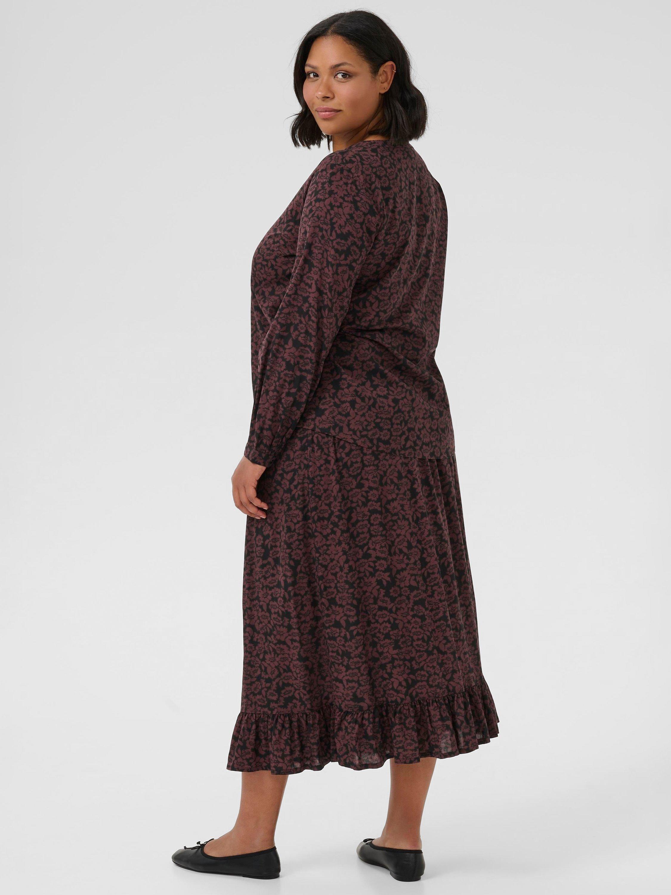 Product image 2 of 6, which shows KAFFE Curve Bella Floral Top, Fudge/Black, 18