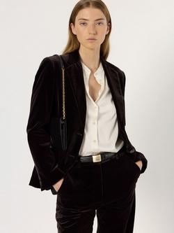 Gerard Darel Nirina Blazer, Cinnamon