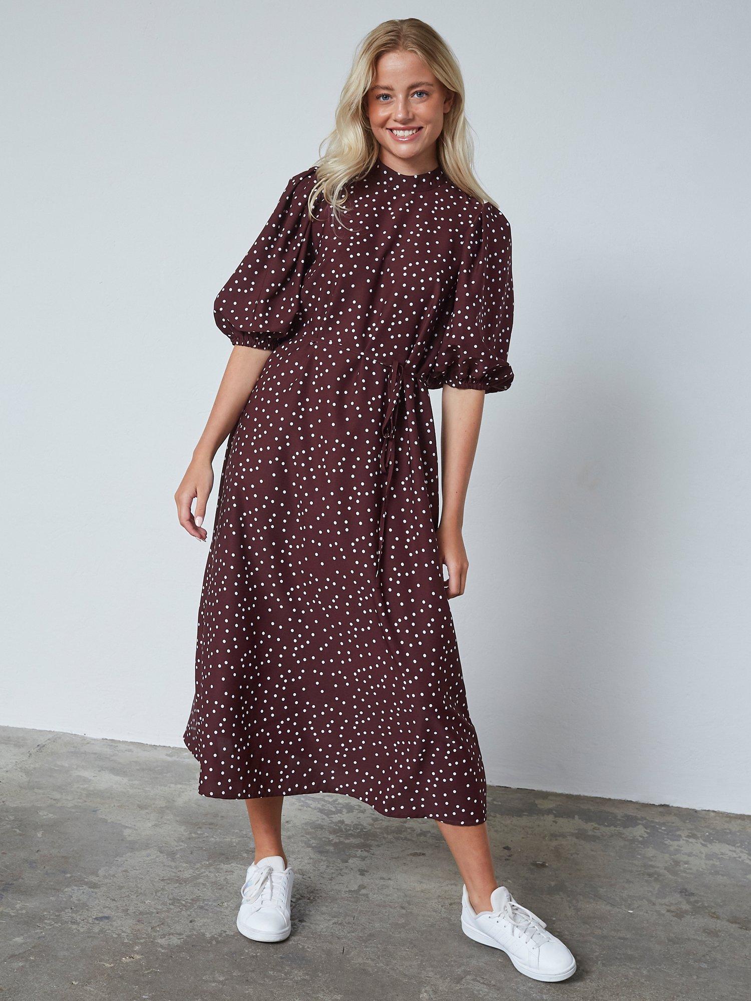Product image 1 of 5, which shows Sisters Point Ventia Polka Dot Midi Dress, Red/Multi, L