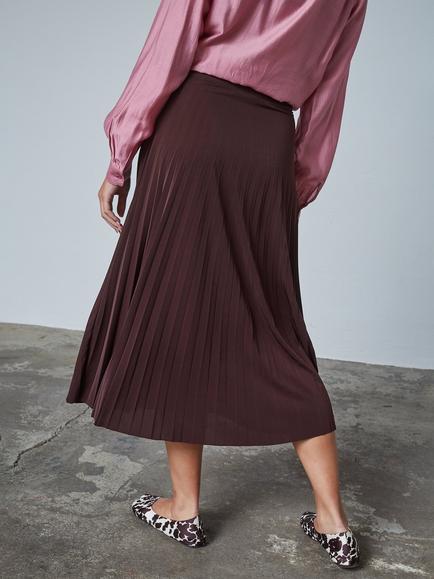 Sisters Point Malou Pleated Midi Skirt - view 2, Chocolate