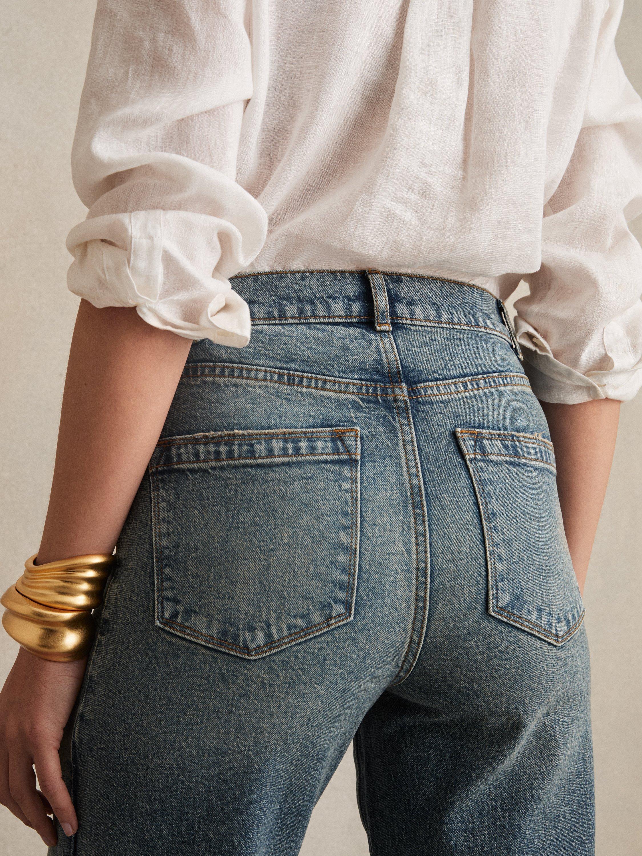 Product image 2 of 5, which shows Reiss Molly Barrel Leg Jeans, Mid Blue, 27R