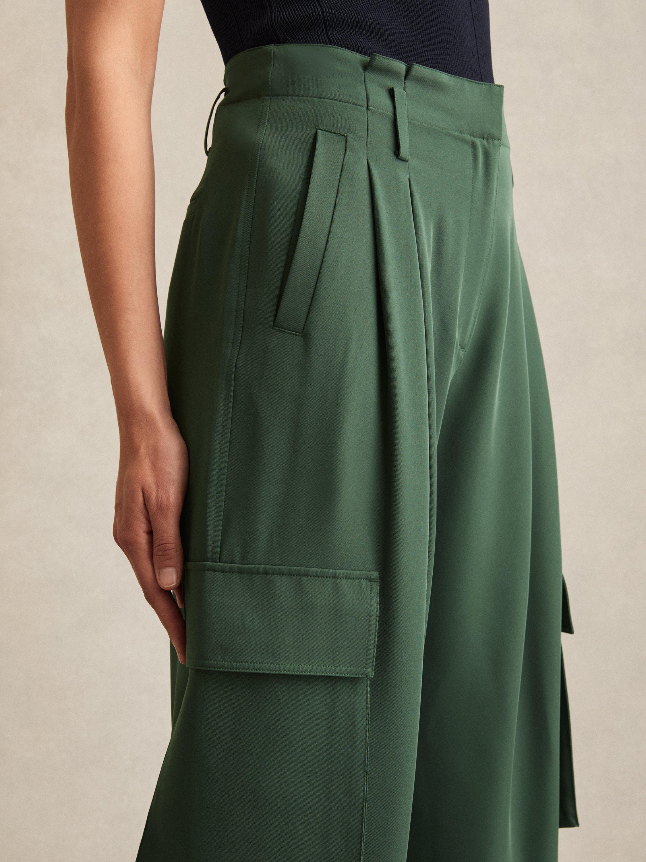 Product image 5 of 5, which shows Reiss Orla Wide Leg Cargo Trousers, Green, 6