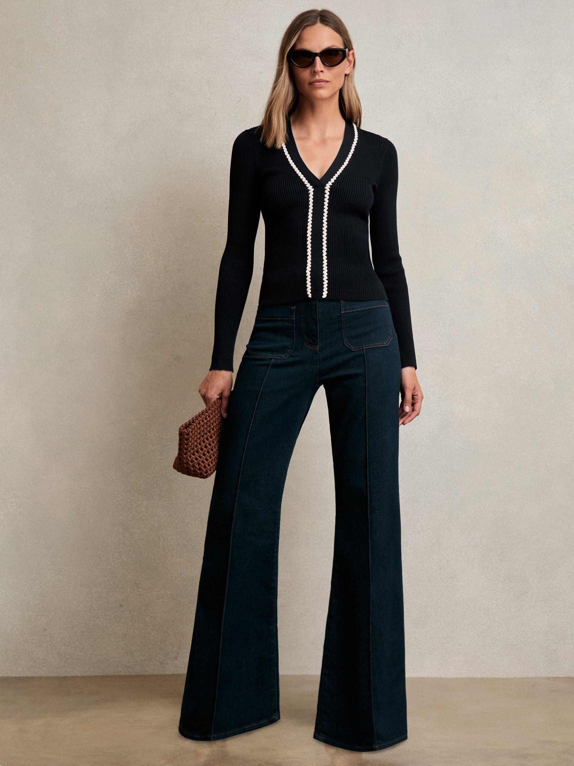 Product image 1 of 4, which shows Reiss Lauri V-Neck Jumper, Navy/White, XS