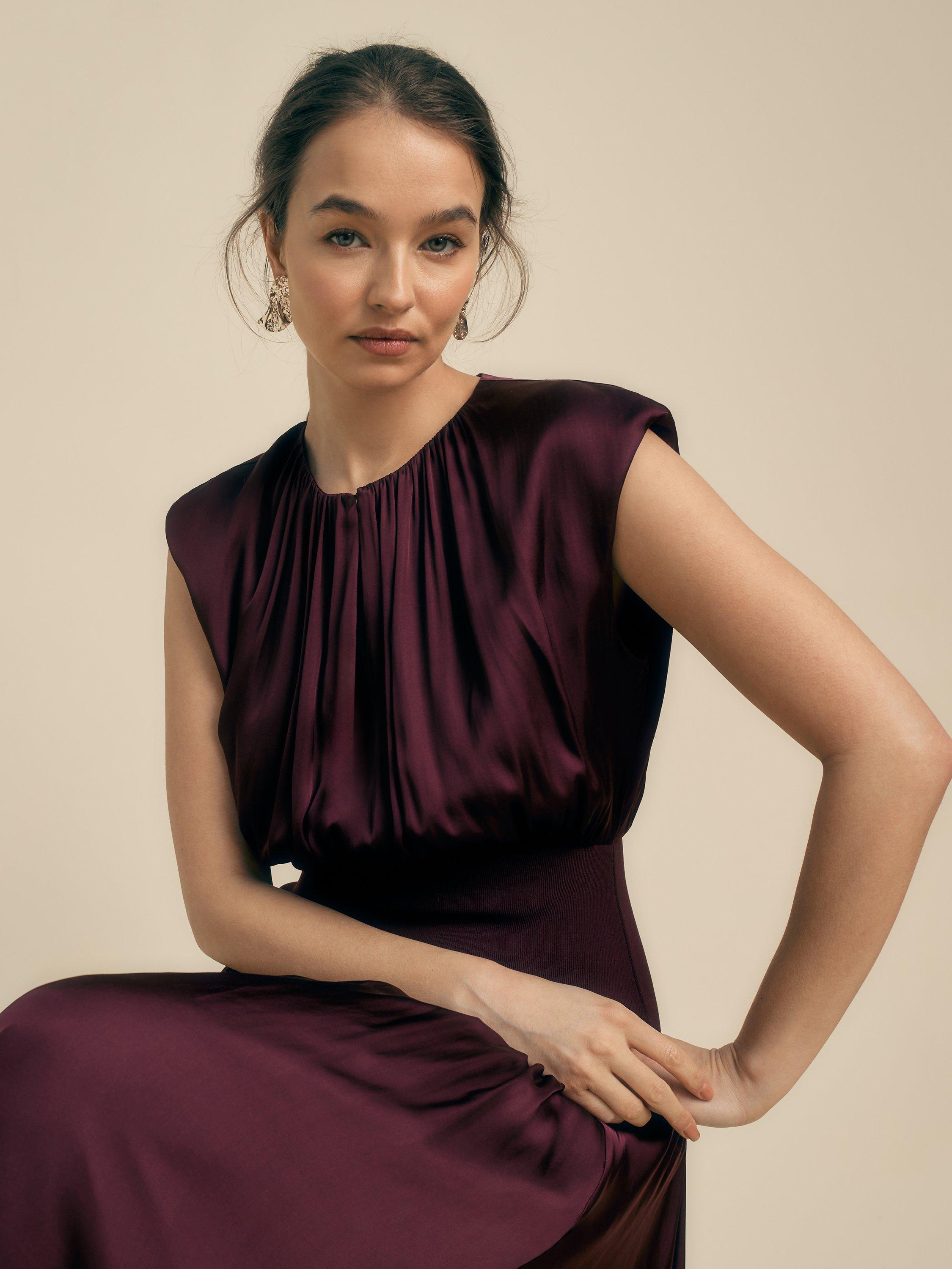 Product image 3 of 4, which shows FLORERE Pleated A-Line Midi Dress, Burgundy, 6